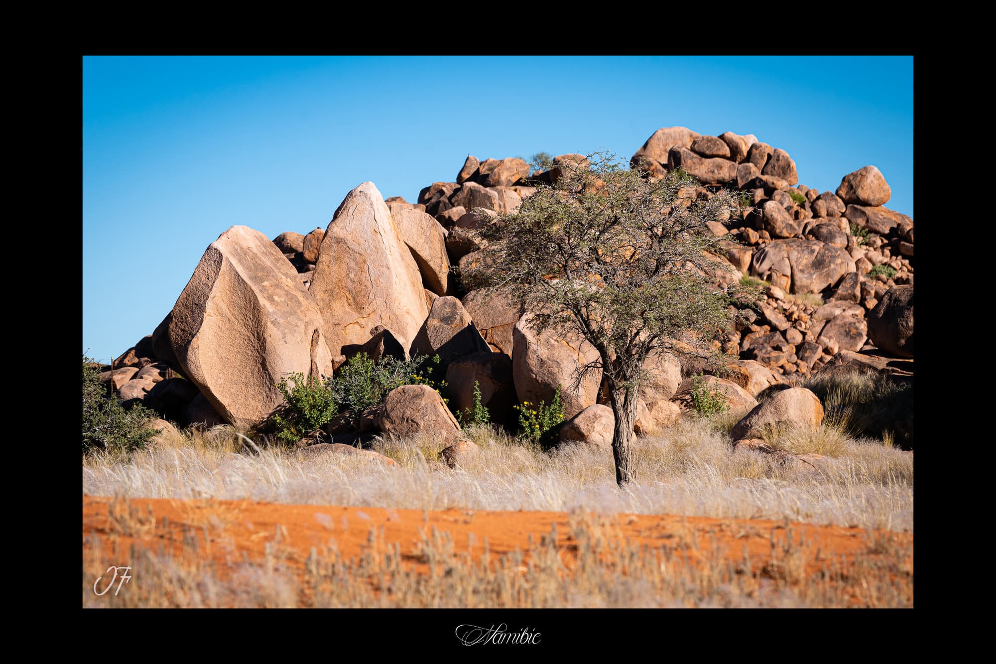 Poster Désert de Namib (Afrique Australe). Affiches Formats 30x40 cm, 40x60 cm ou 50x70 cm. Impression sur Papier Photo. Décoration murale. Paysage. Désert.