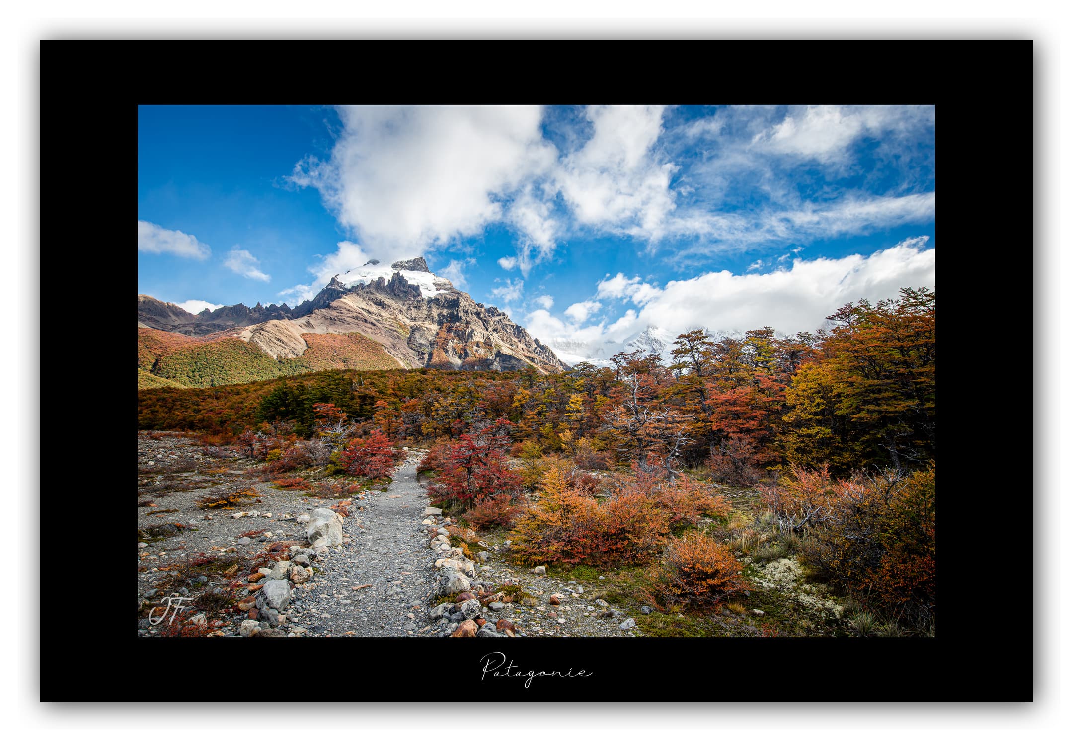 Poster Patagonie (Argentine). Affiches Formats 30x40 cm, 40x60 cm ou 50x70 cm. Impression sur Papier Photo. Décoration murale. Nature. Paysage. Panorama. Montagne.