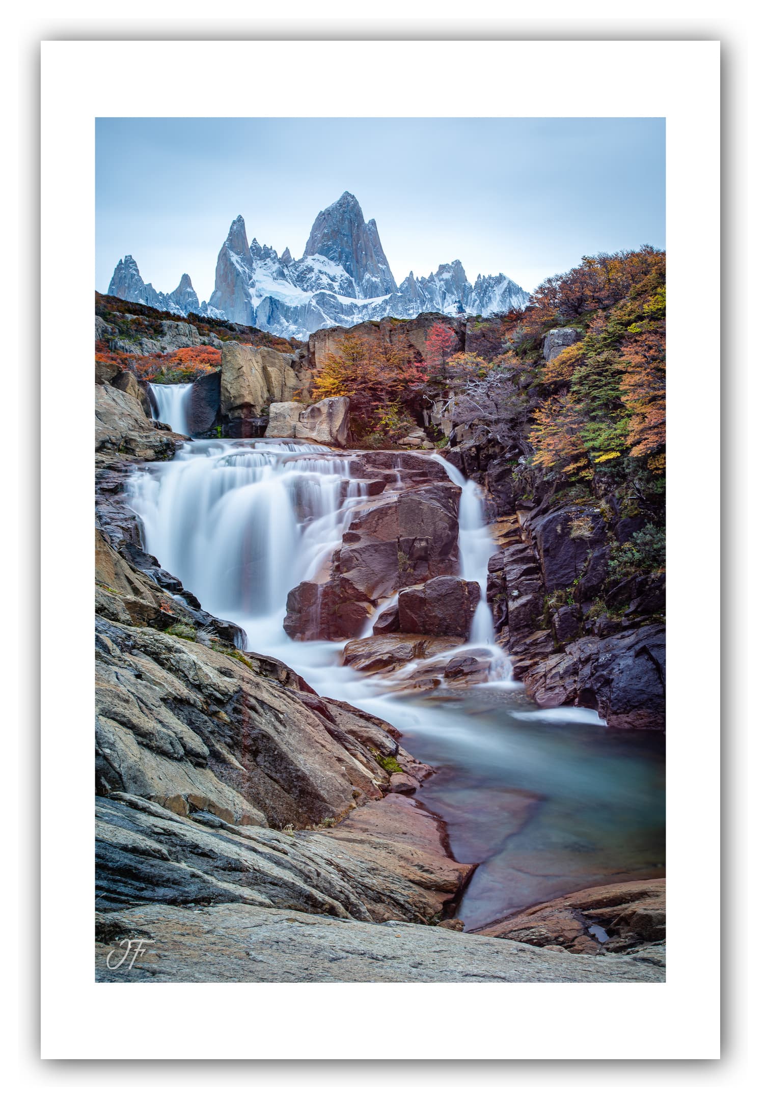 Poster Fitz Roy - Patagonie (Argentine). Affiches Formats 30x40 cm, 40x60 cm ou 50x70 cm. Impression sur Papier Photo. Décoration murale. Nature. Paysage. Panorama. Montagne.