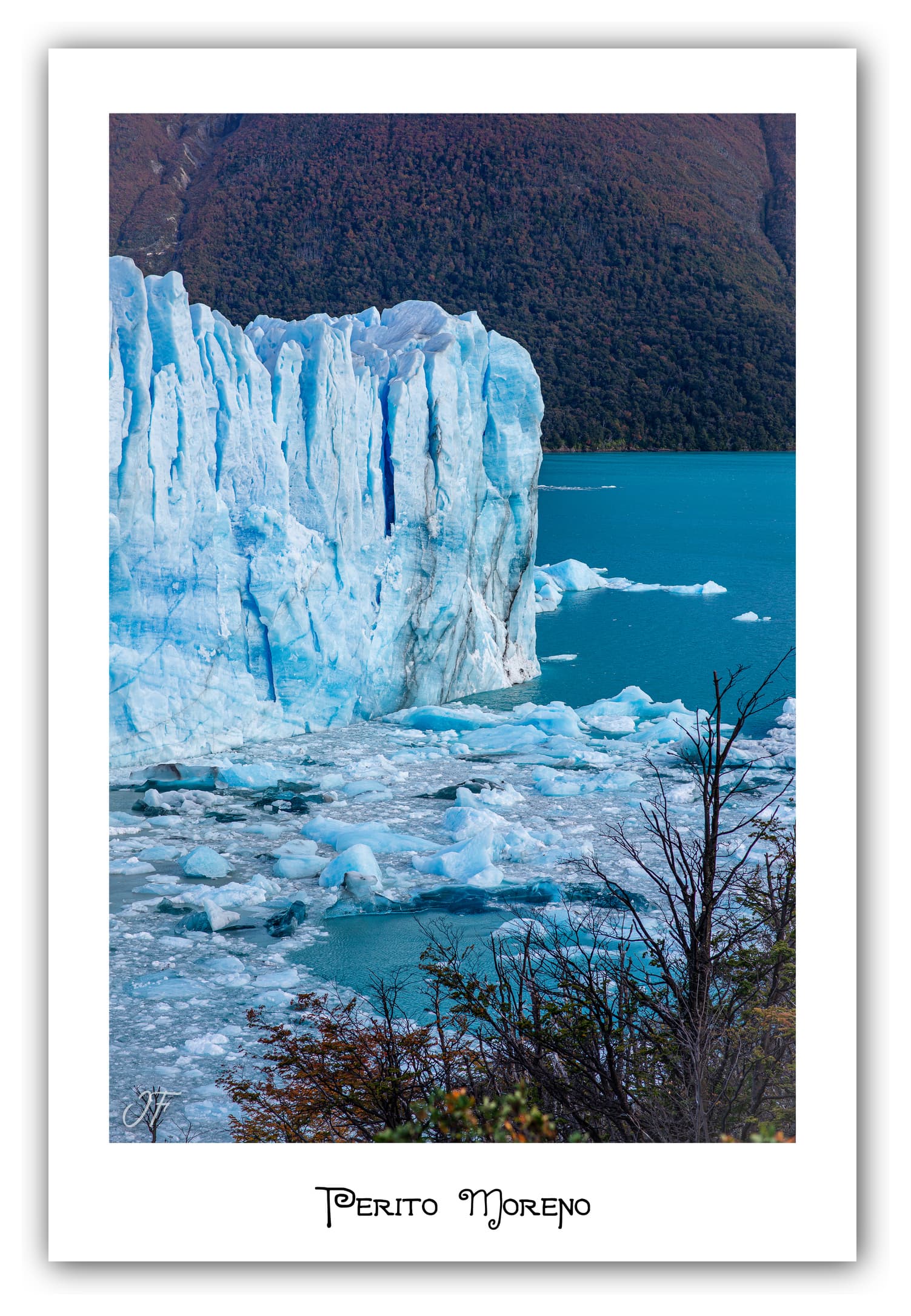 Poster Perito Moreno - Patagonie (Argentine). Affiches Formats 30x40 cm, 40x60 cm ou 50x70 cm. Impression sur Papier Photo. Décoration murale. Nature. Paysage. Panorama. Montagne.