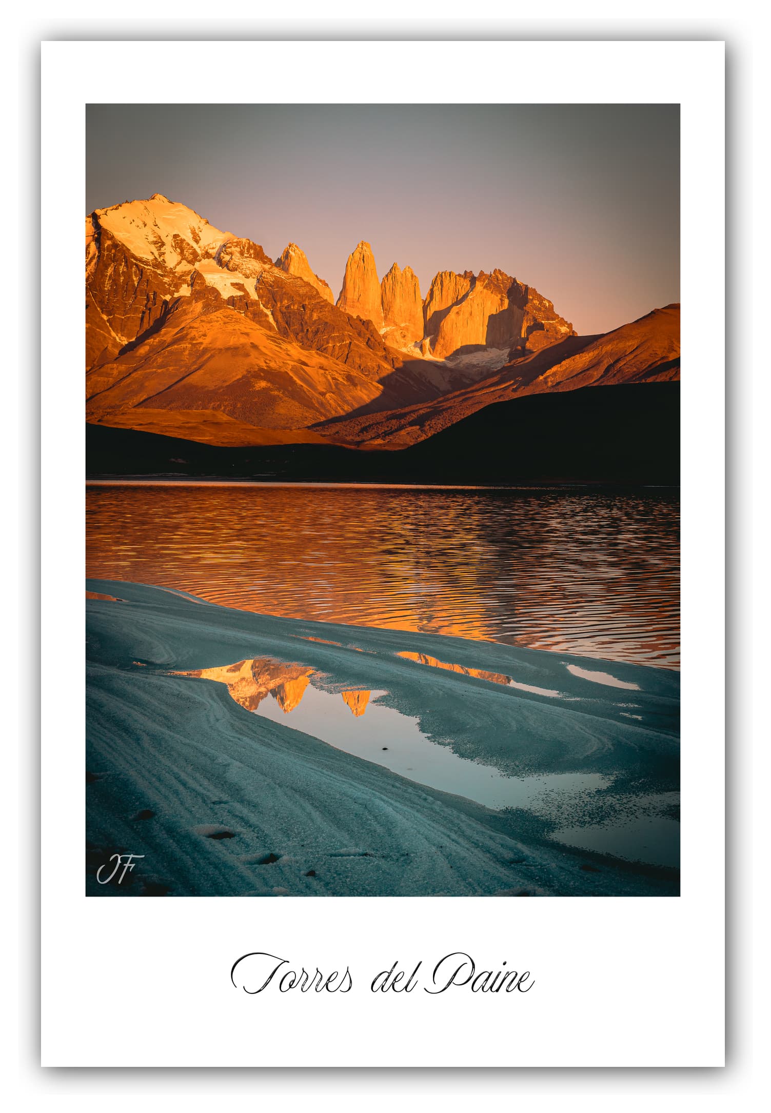 Poster Las Torres (Chili). Affiches Formats 30x40 cm, 40x60 cm ou 50x70 cm. Impression sur Papier Photo. Décoration murale. Nature. Paysage. Panorama. Montagne.