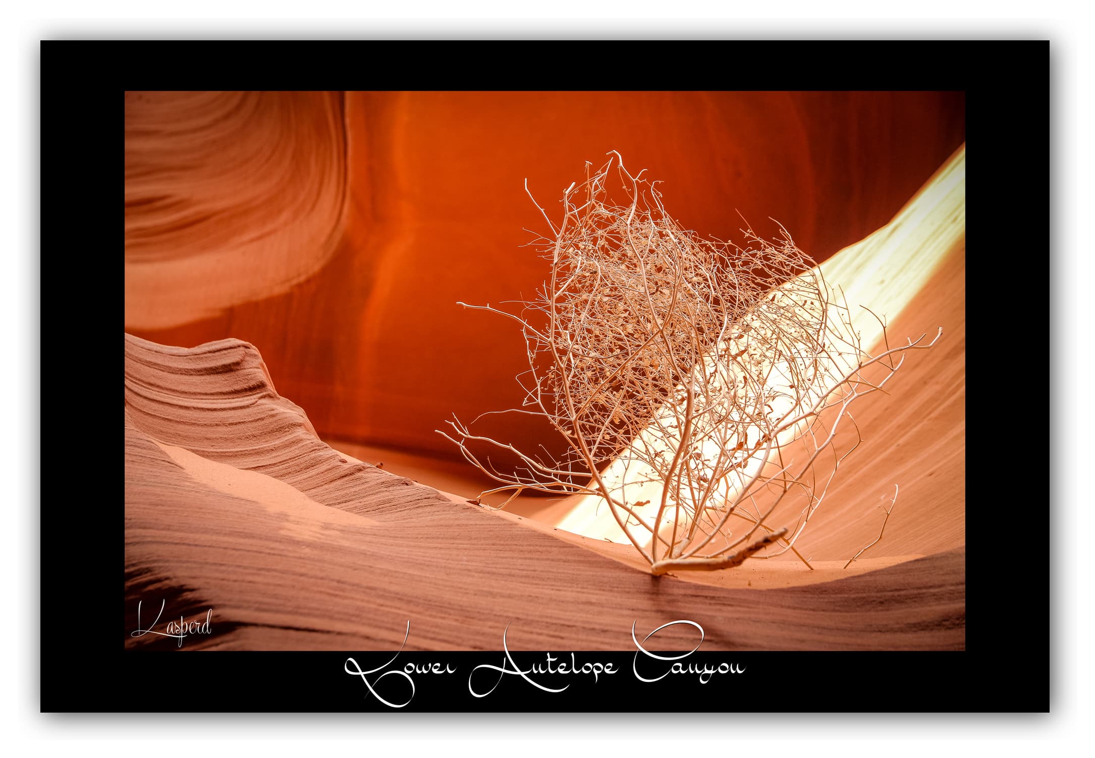 Poster Lower Antelope Canyon - Arizona (États-Unis). Affiches Formats 30x40 cm, 40x60 cm ou 50x70 cm. Impression sur Papier Photo. Décoration murale. Paysage. Ouest Américain.