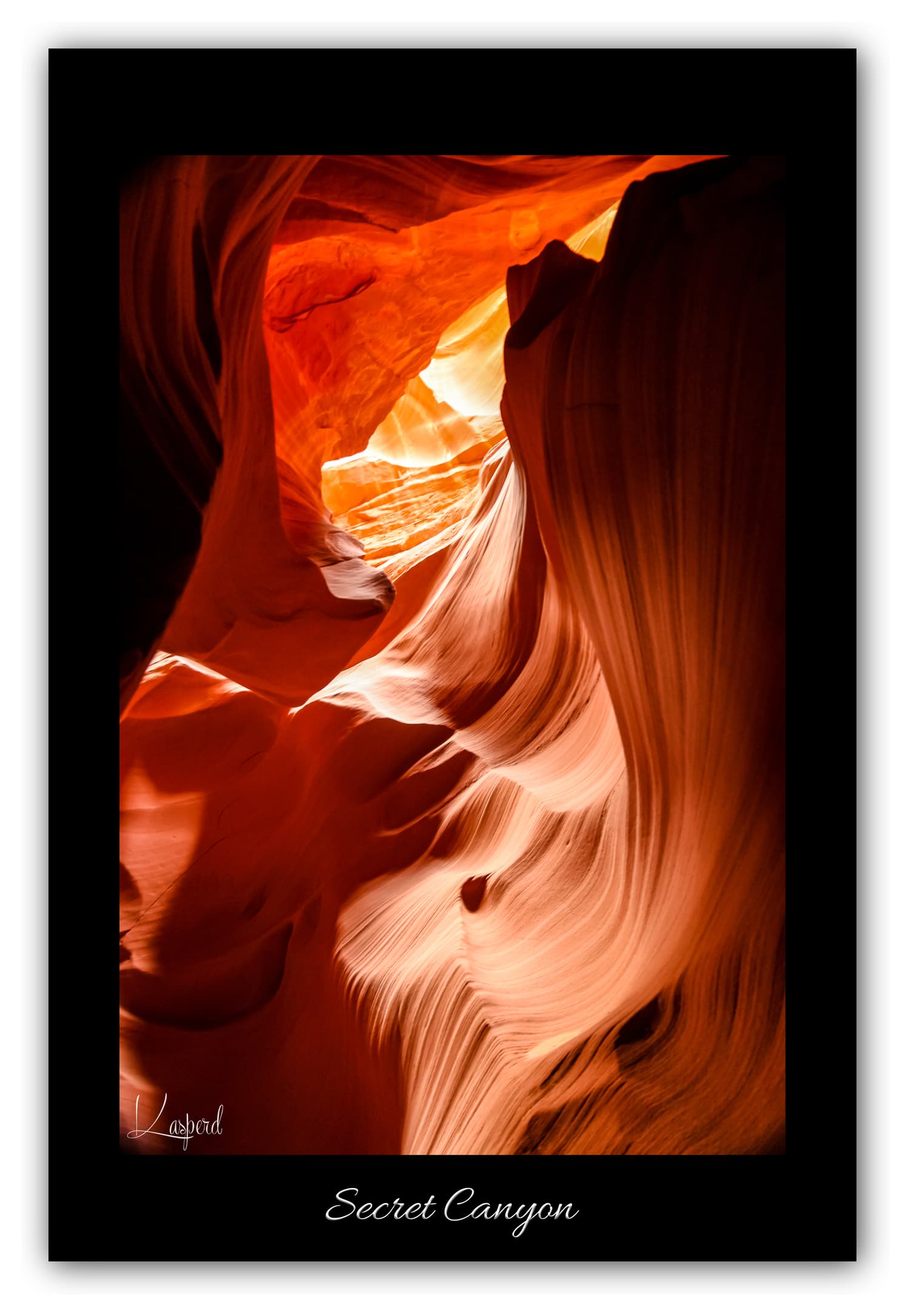 Poster Secret Canyon - Arizona (États-Unis). Affiches Formats 30x40 cm, 40x60 cm ou 50x70 cm. Impression sur Papier Photo. Décoration murale. Paysage. Ouest Américain.