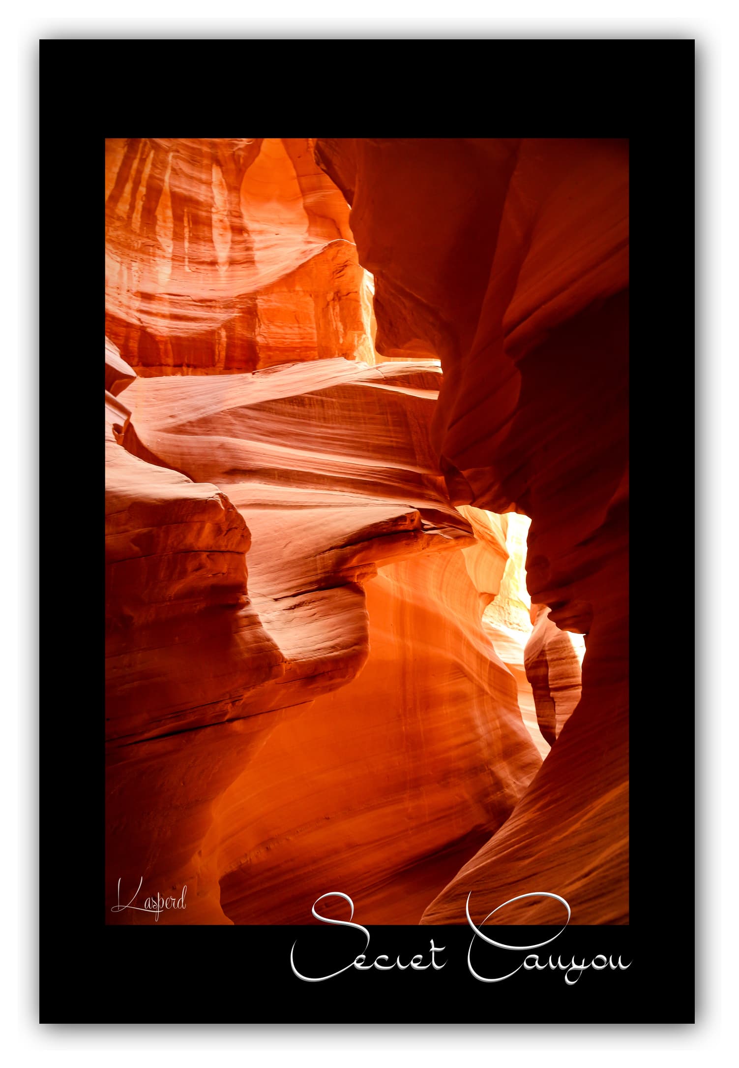 Poster Secret Canyon - Arizona (États-Unis). Affiches Formats 30x40 cm, 40x60 cm ou 50x70 cm. Impression sur Papier Photo. Décoration murale. Paysage. Ouest Américain.
