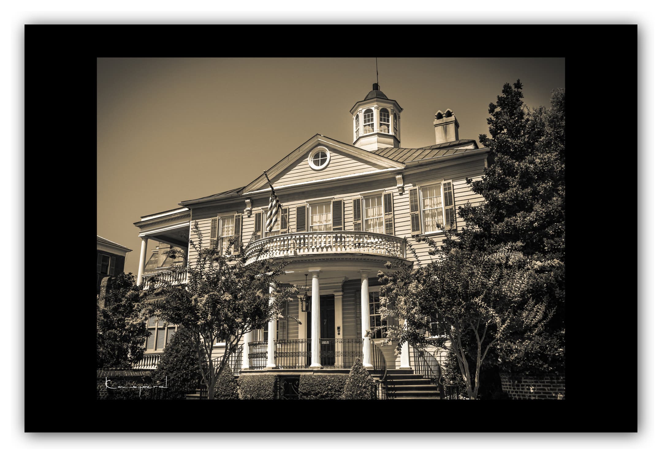 Poster Charleston (Caroline du Sud - États-Unis). Affiches Formats 30x40 cm, 40x60 cm ou 50x70 cm. Impression sur Papier Photo. Décoration murale. Architecture. Vintage. Noir et Blanc. USA.