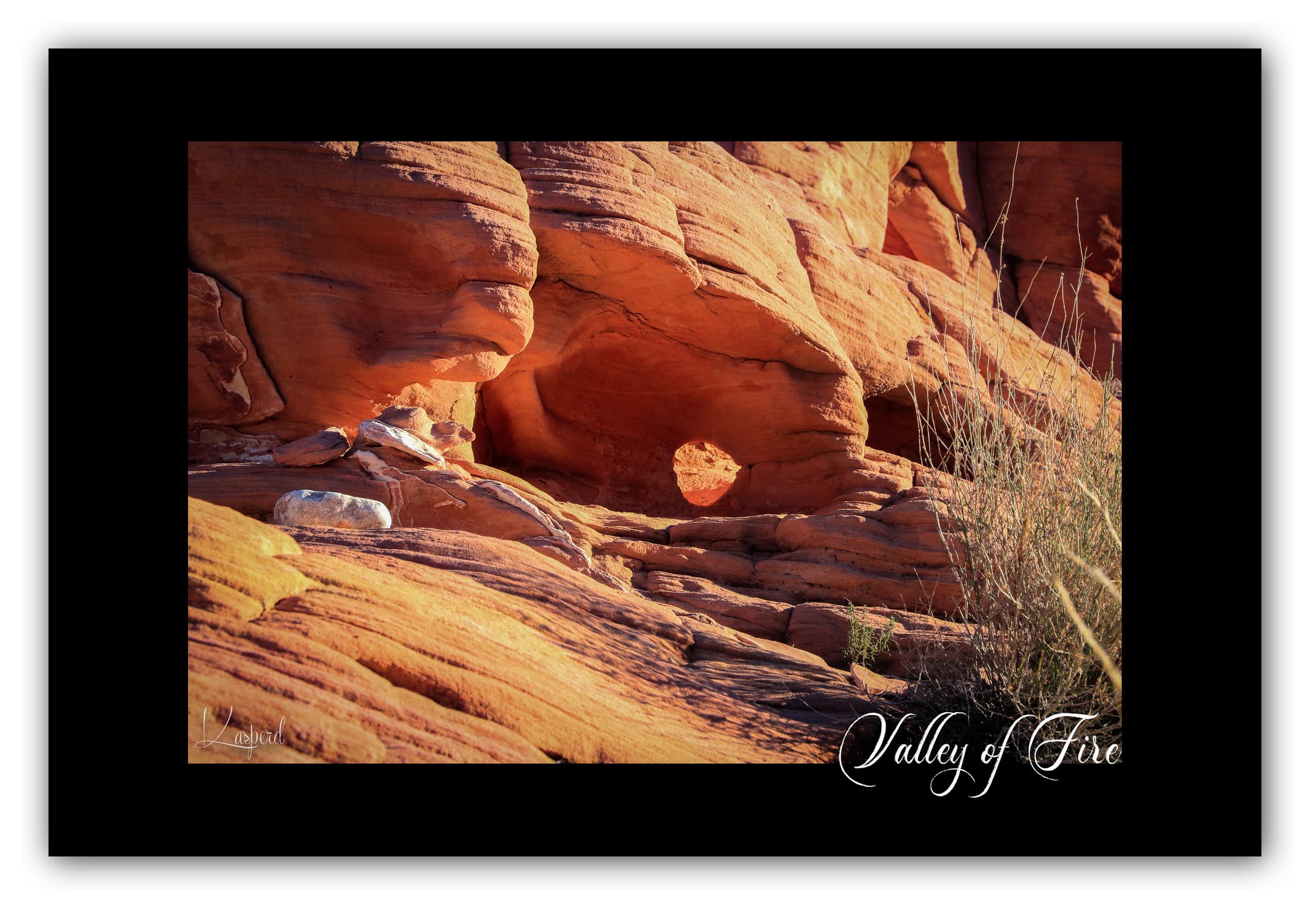 Poster Valley of Fire - Nevada (États-Unis). Affiches Formats 30x40 cm, 40x60 cm ou 50x70 cm. Impression sur Papier Photo. Décoration murale. Paysage. Ouest Américain.
