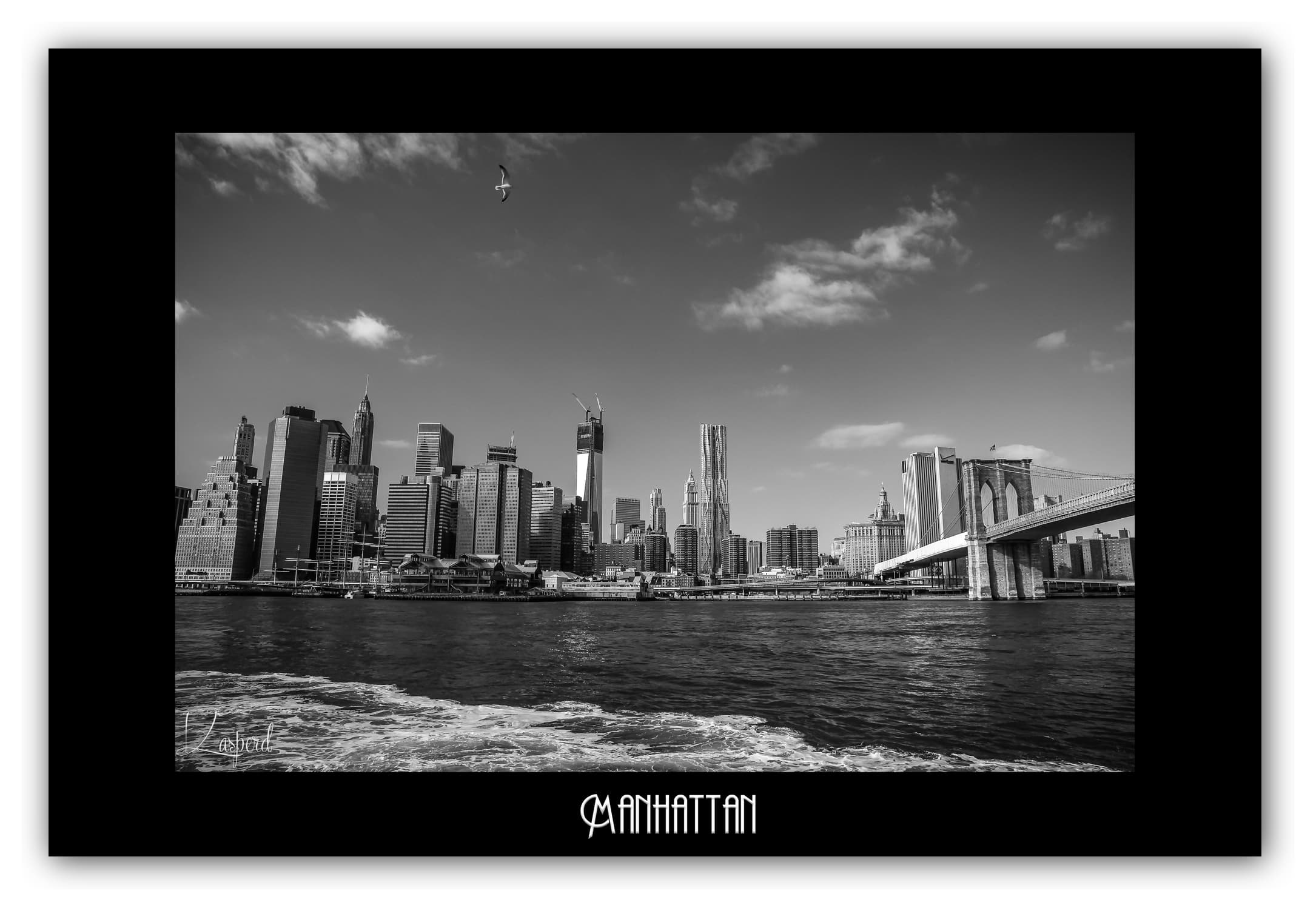 Poster Manhattan Skyline - New York (États-Unis). Affiches formats 30x40 cm, 40x60 cm ou 50x70 cm. Impression sur Papier Photo. Décoration murale. Architecture. Noir et Blanc.