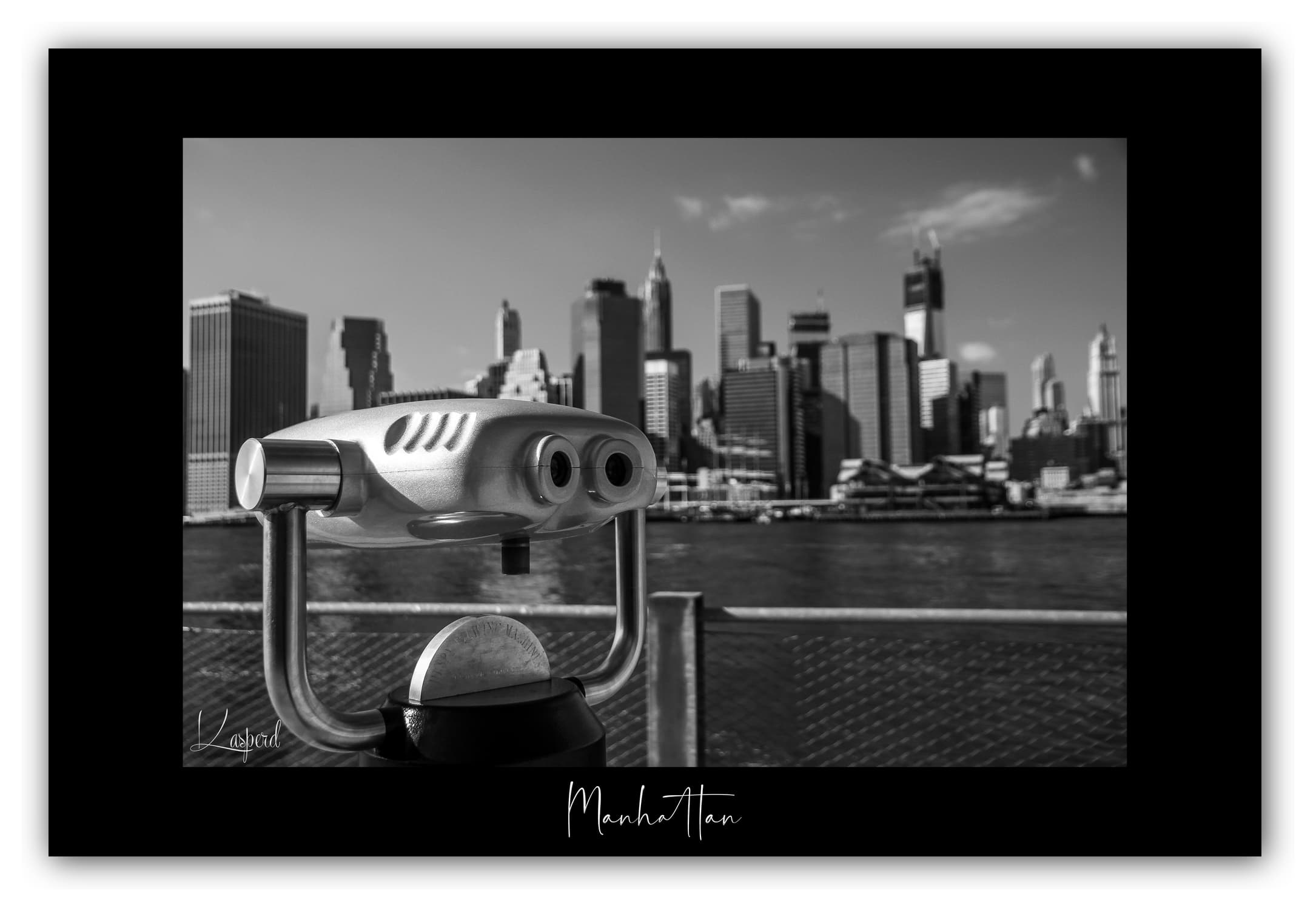 Poster Manhattan Skyline - New York (États-Unis). Affiches formats 30x40 cm, 40x60 cm ou 50x70 cm. Impression sur Papier Photo. Décoration murale. Architecture. Noir et Blanc.