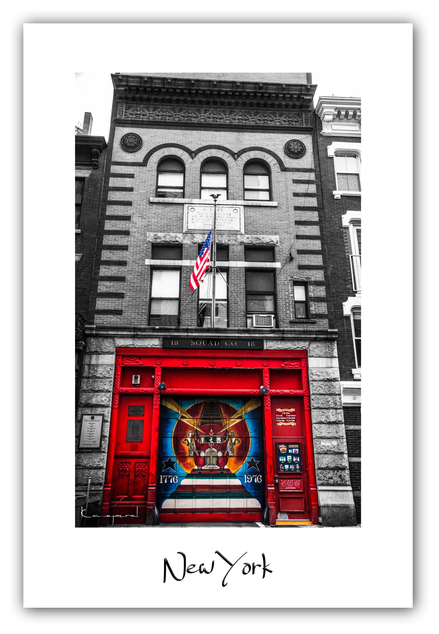 Poster Caserne de Pompier à Manhattan (New York - États-Unis). Affiches Formats 30x40 cm, 40x60 cm ou 50x70 cm. Impression sur Papier Photo. Décoration murale. Architecture. Manhattan. USA.