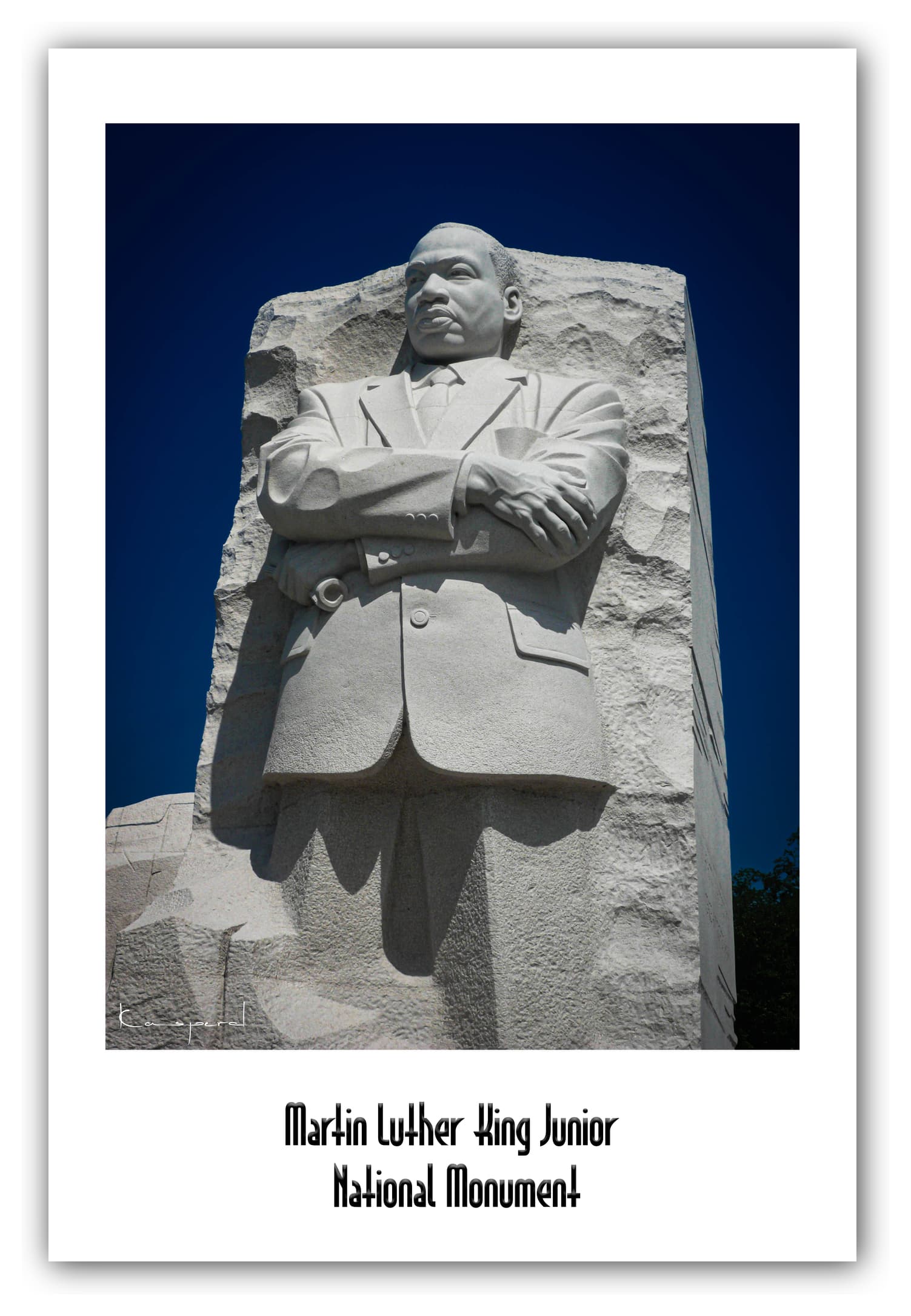Poster Martin Luther King Junior National Monument (Washington - États-Unis). Affiches Formats 30x40 cm, 40x60 cm ou 50x70 cm. Impression sur Papier Photo. Décoration murale. Architecture. Statue.