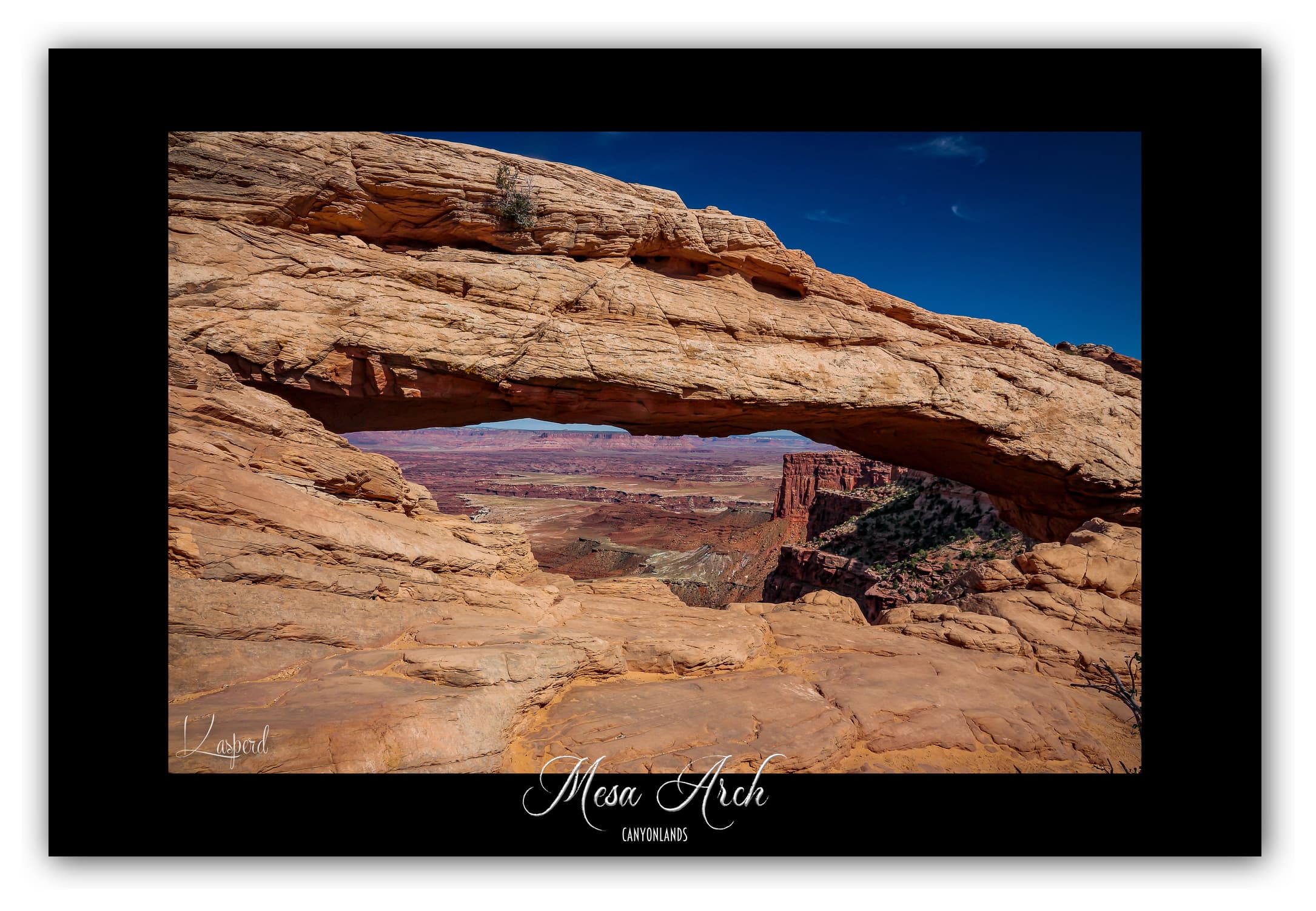 Poster Canyonlands National Park - Utah (États-Unis). Affiches Formats 30x40 cm, 40x60 cm ou 50x70 cm. Impression sur Papier Photo. Décoration murale. Paysage. Ouest Américain.