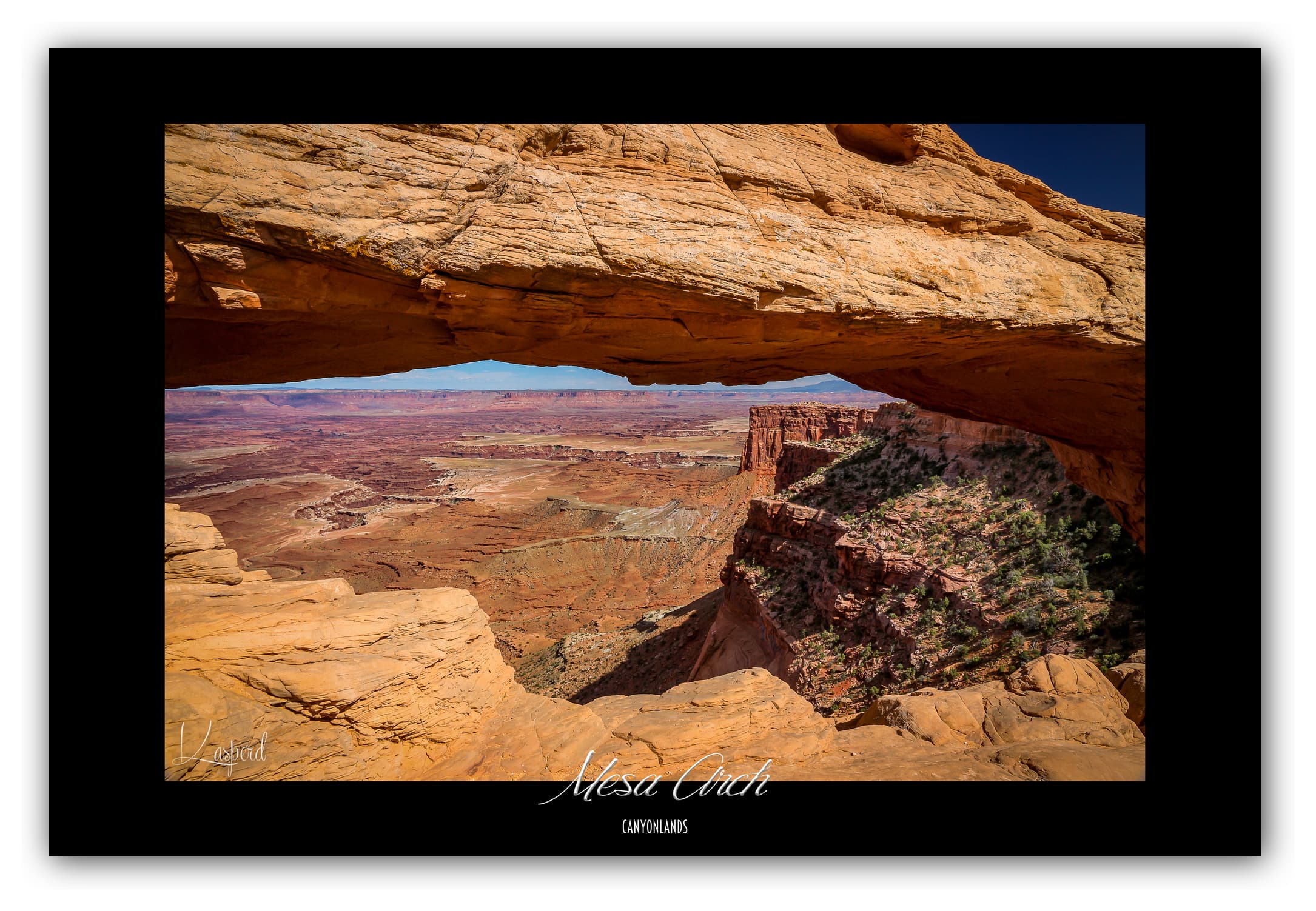 Poster Canyonlands National Park - Utah (États-Unis). Affiches Formats 30x40 cm, 40x60 cm ou 50x70 cm. Impression sur Papier Photo. Décoration murale. Paysage. Ouest Américain.