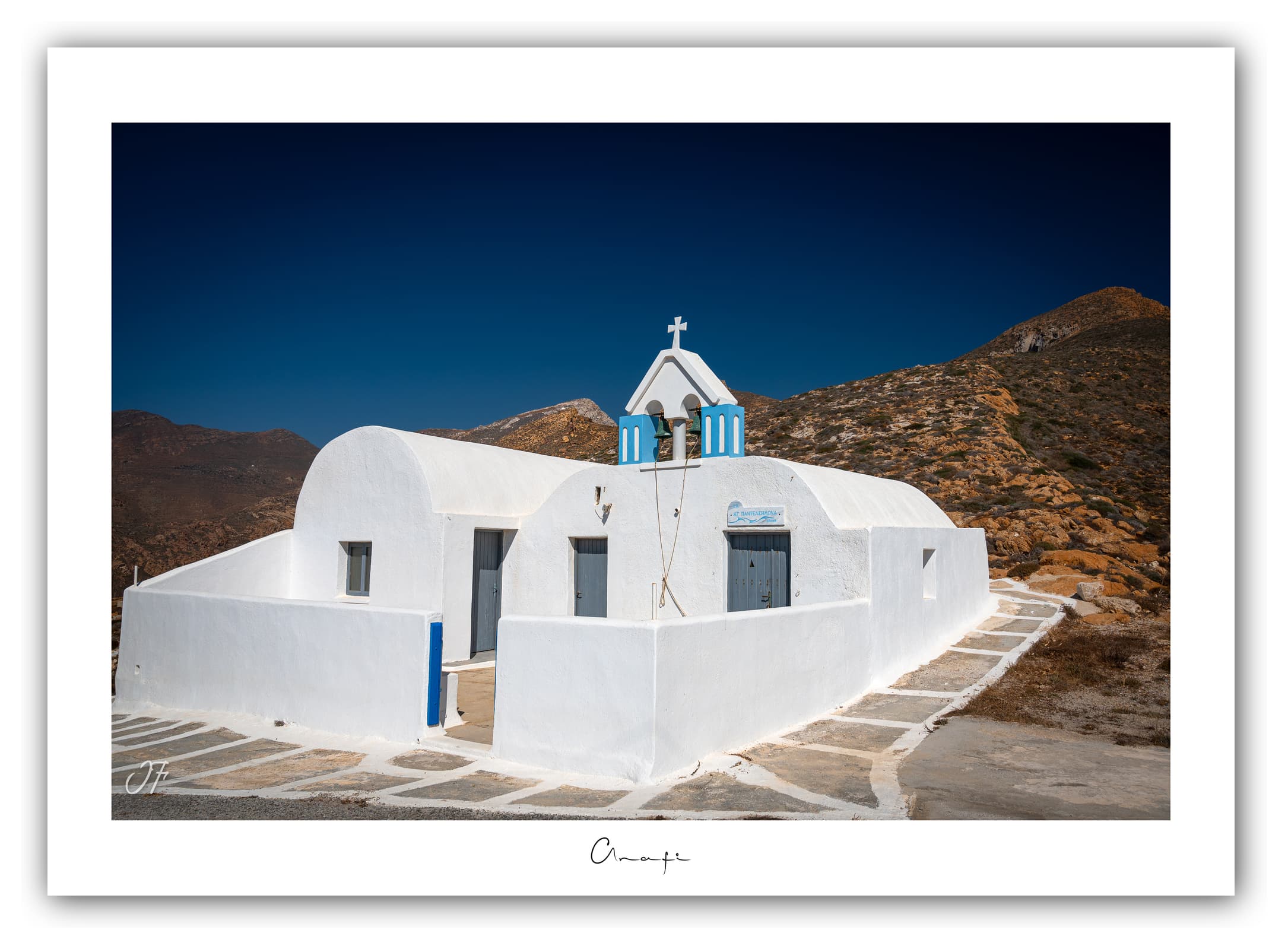 Générique Poster Chapelle des Cyclades (Grèce). Affiches Formats 30x40cm, 40x60 cm ou 50x70 cm. Impression sur Papier Photo. Décoration murale. Architecture. Mer.
