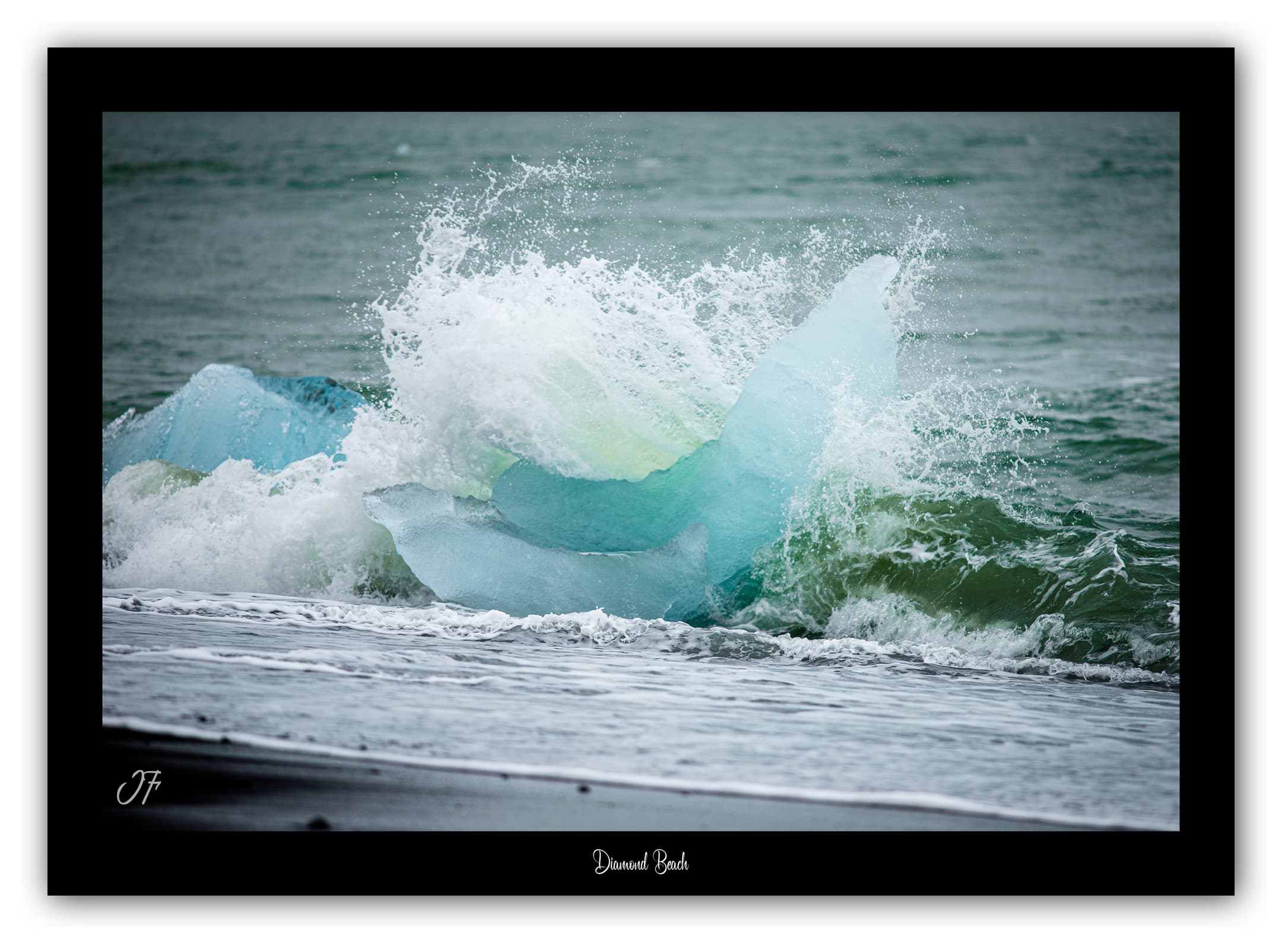 Poster Plage de Diamants (Islande). Affiches Formats 30x40cm, 40x60 cm ou 50x70 cm. Impression sur Papier Photo. Décoration murale. Plage. Glacier.