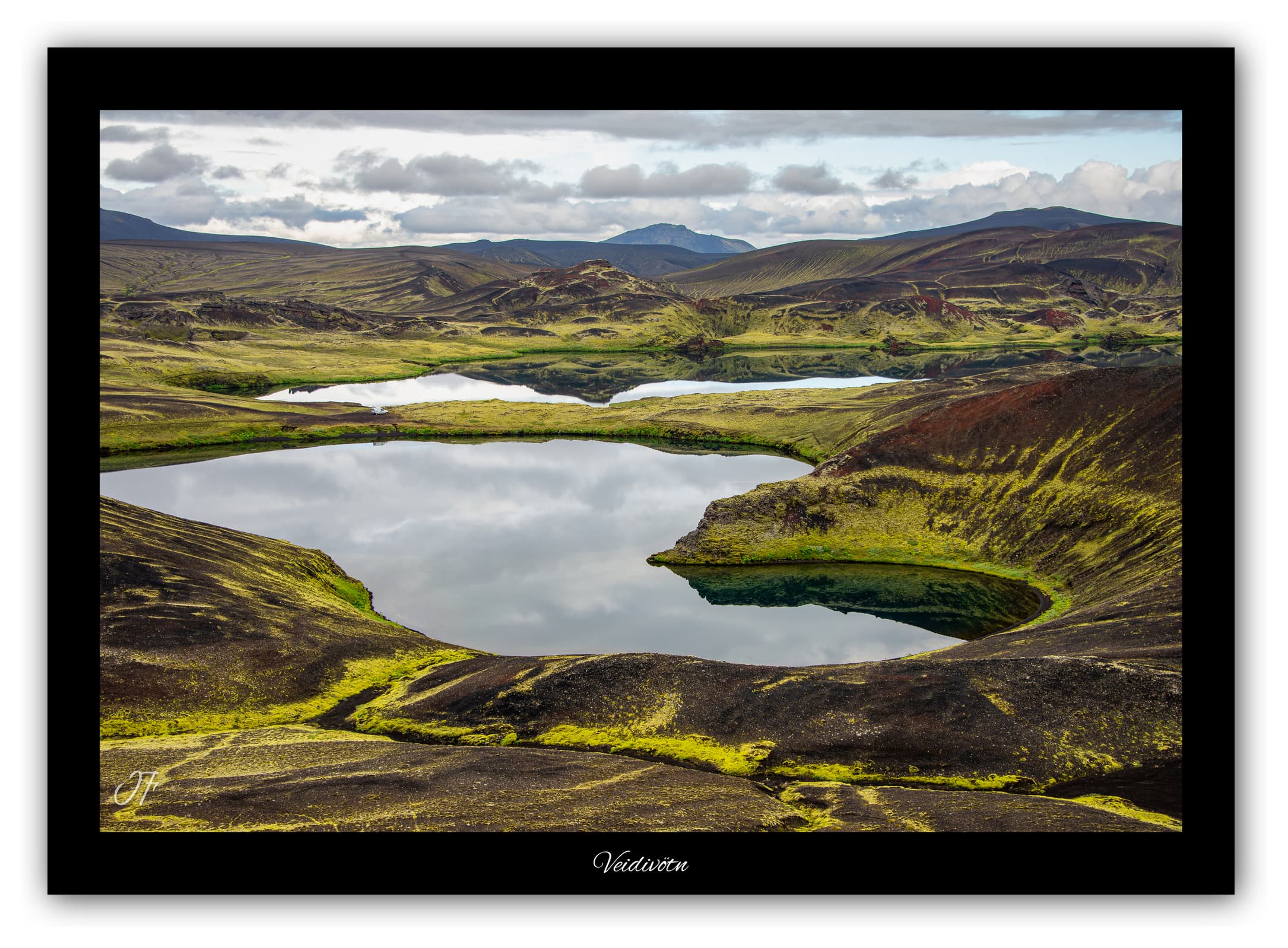 Poster Veidivötn (Islande). Affiches Formats 30x40cm, 40x60 cm ou 50x70 cm. Impression sur Papier Photo. Décoration murale. Lac. Paysage.