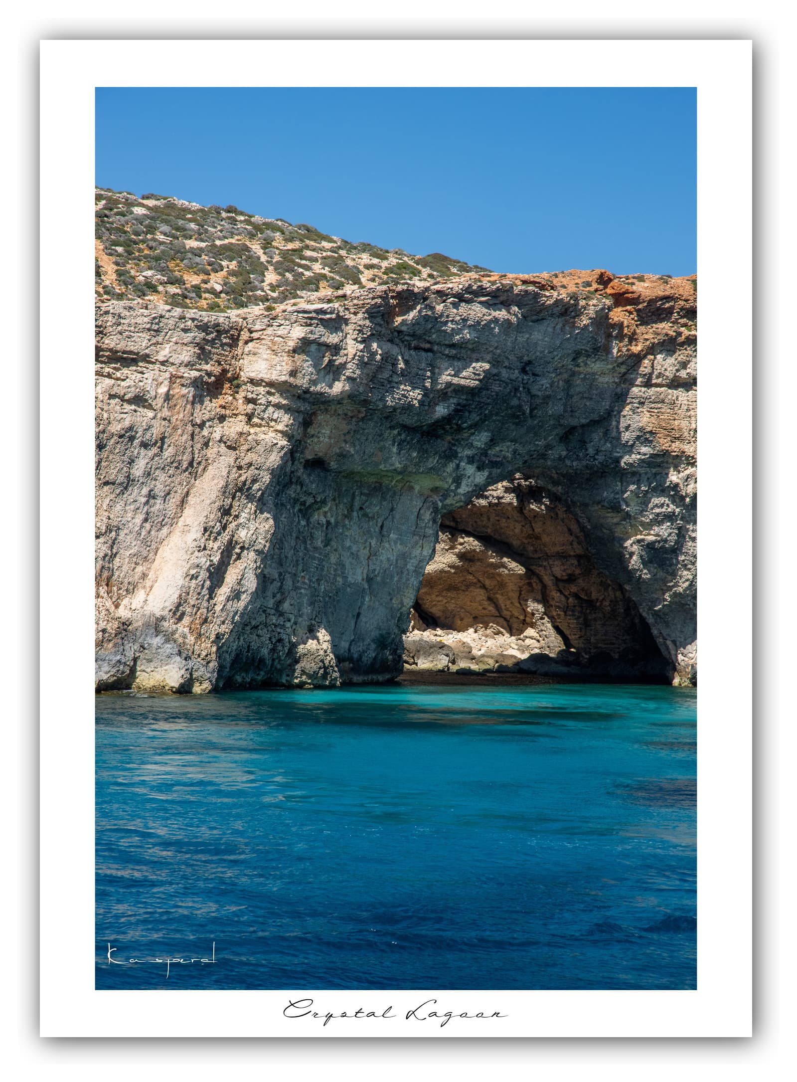 Générique Poster Crystal Lagoon - Comino (Malte). Affiches Formats 30x40cm, 40x60 cm ou 50x70 cm. Impression sur Papier Photo. Décoration murale. Paysage. Mer. Îles.