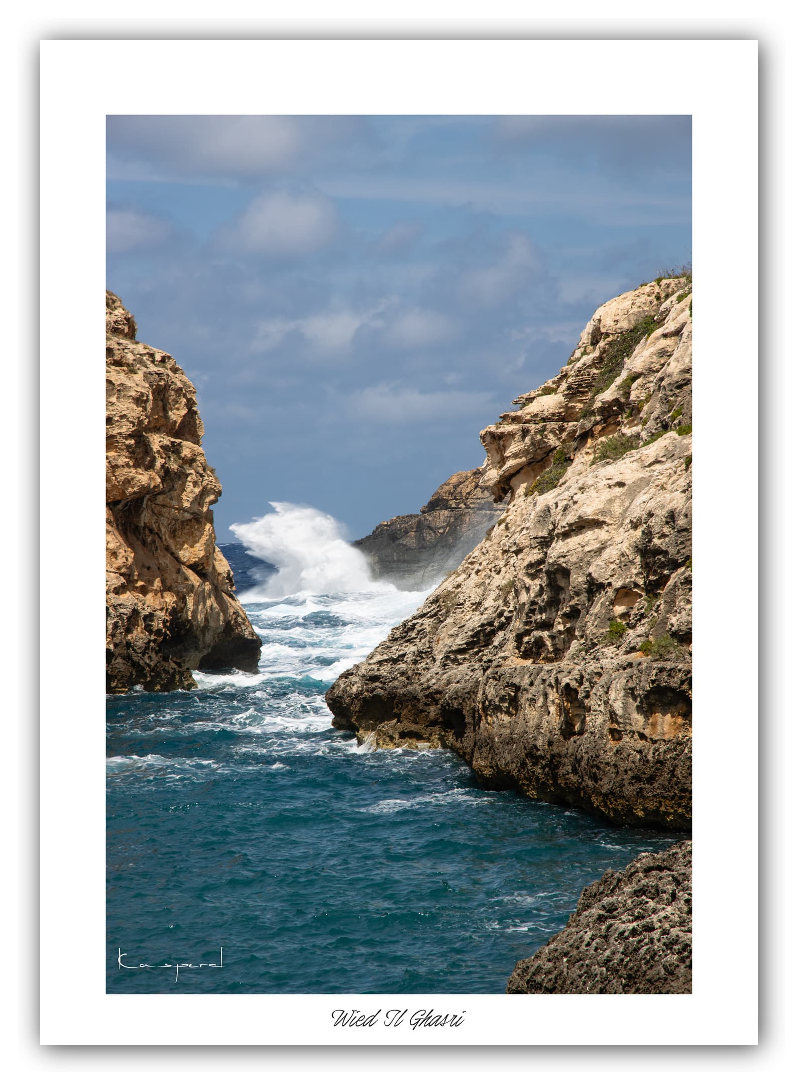 Générique Poster Wied Il-Ghasri (Gozo). Affiches Formats 30x40cm, 40x60 cm ou 50x70 cm. Impression sur Papier Photo. Décoration murale. Paysage. Mer. Îles.