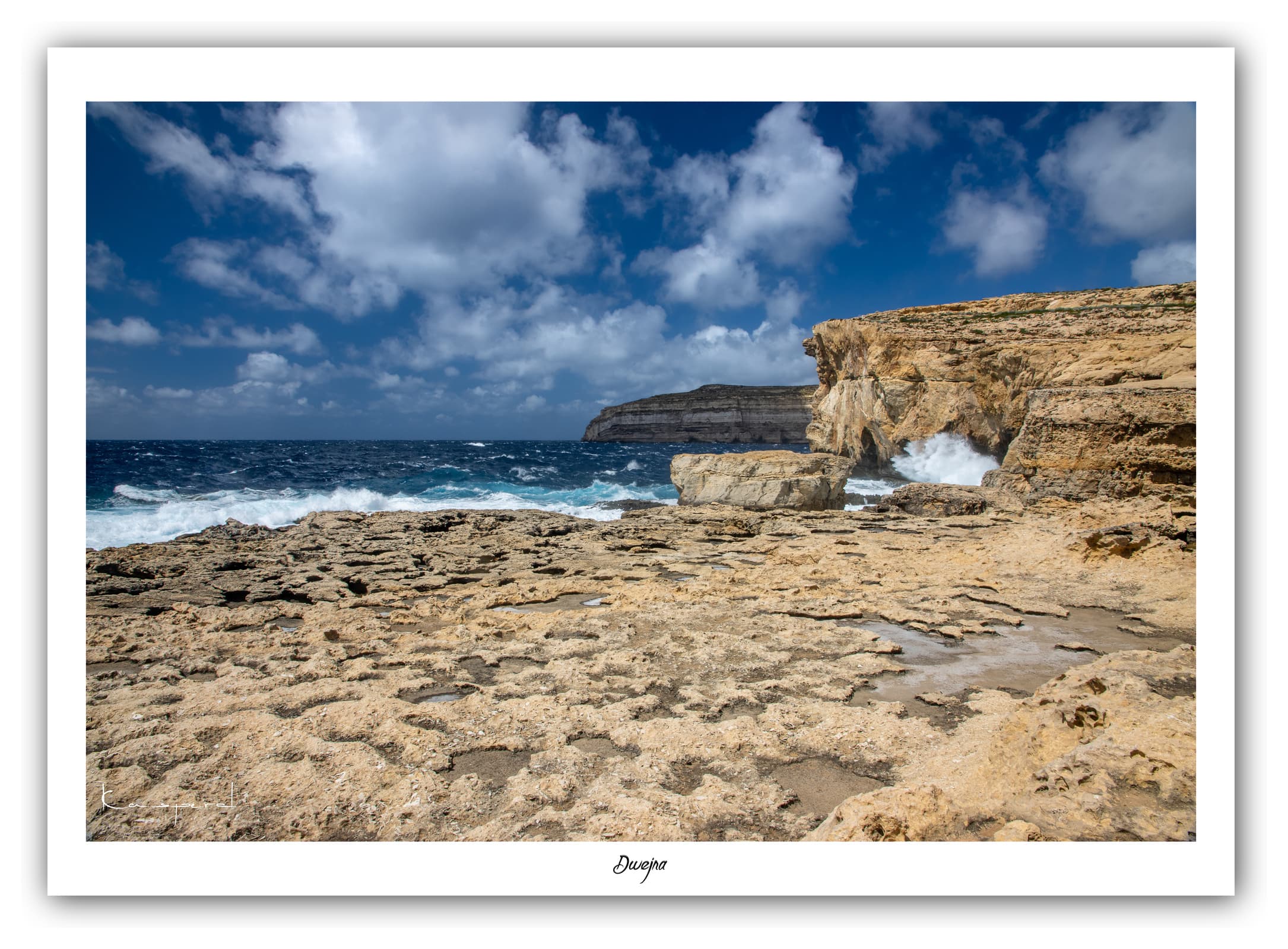 Générique Poster Dwejra - Gozo (Malte). Affiches Formats 30x40cm, 40x60 cm ou 50x70 cm. Impression sur Papier Photo. Décoration murale. Paysage. Mer. Îles.