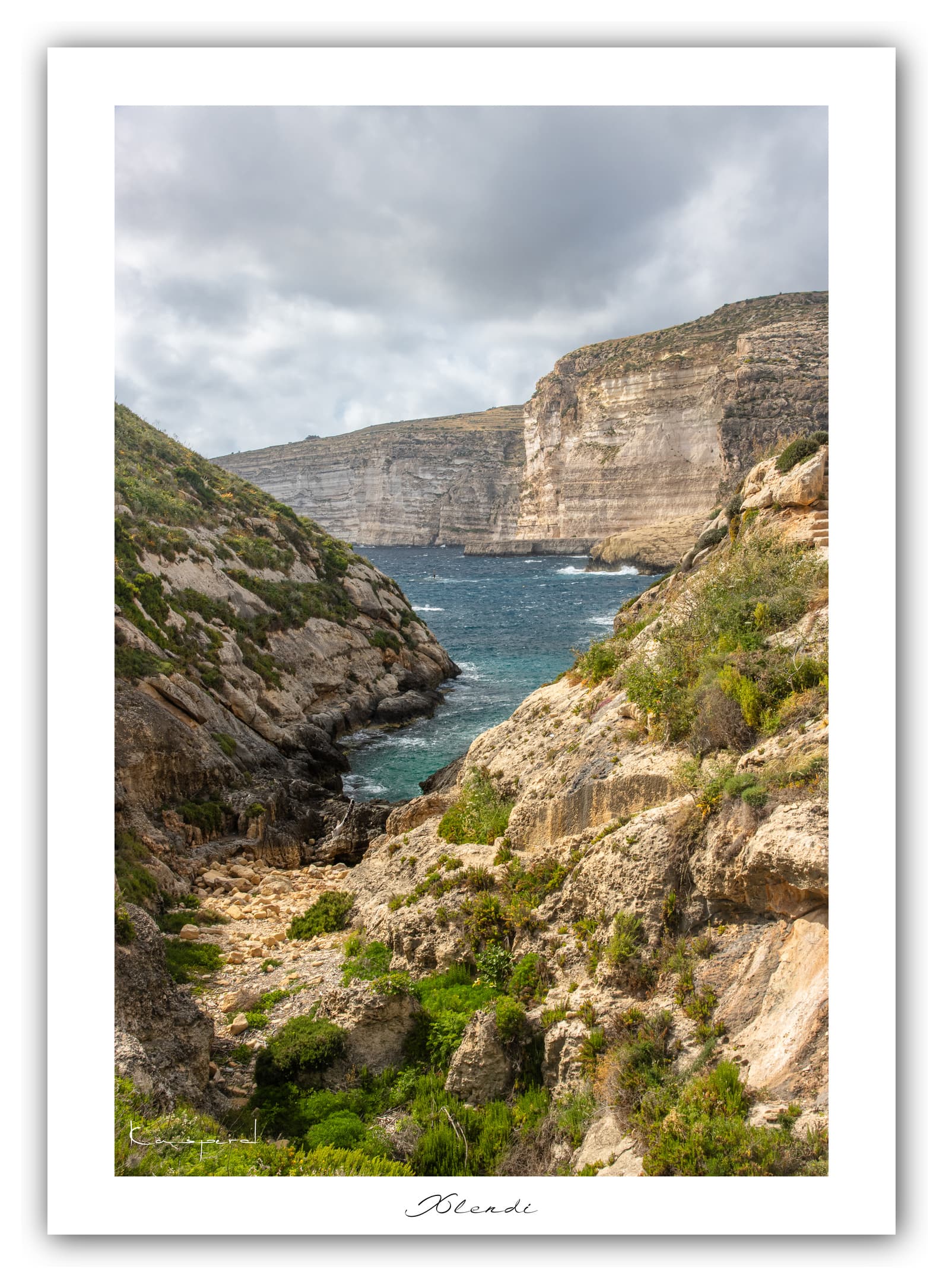 Générique Poster Xlendi (Gozo). Affiches Formats 30x40cm, 40x60 cm ou 50x70 cm. Impression sur Papier Photo. Décoration murale. Paysage. Mer. Îles.