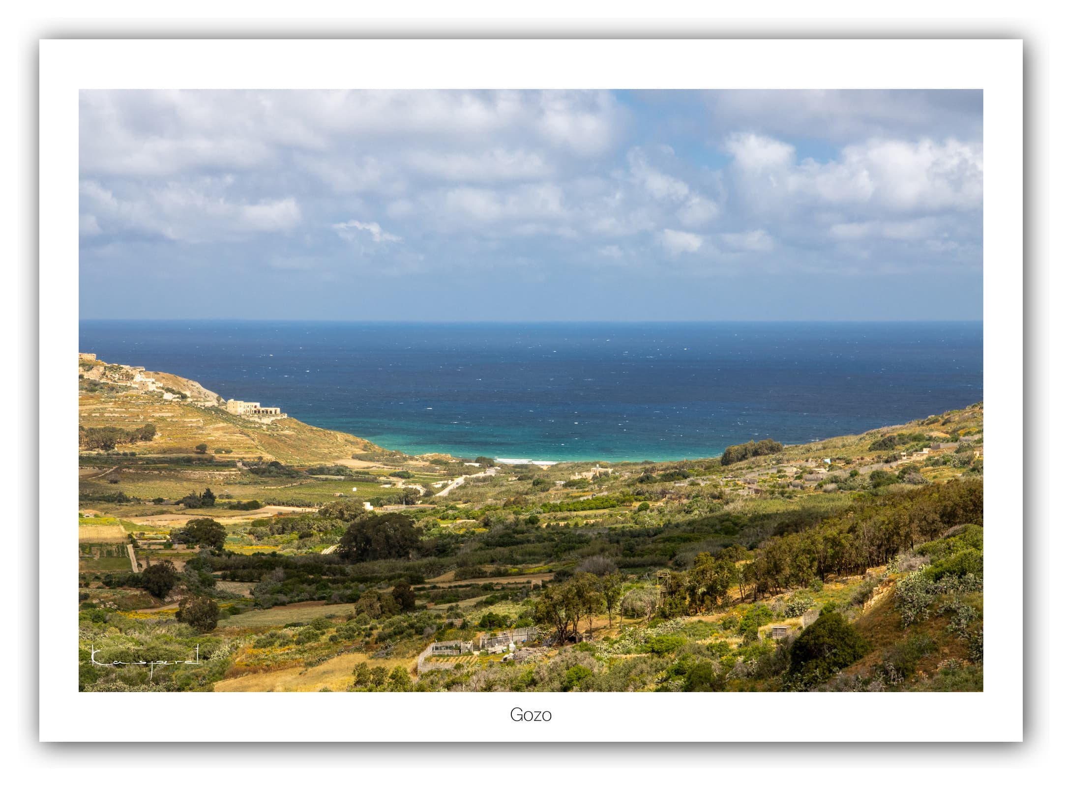 Générique Poster Nadur (Gozo). Affiches Formats 30x40cm, 40x60 cm ou 50x70 cm. Impression sur Papier Photo. Décoration murale. Paysage. Mer. Îles.
