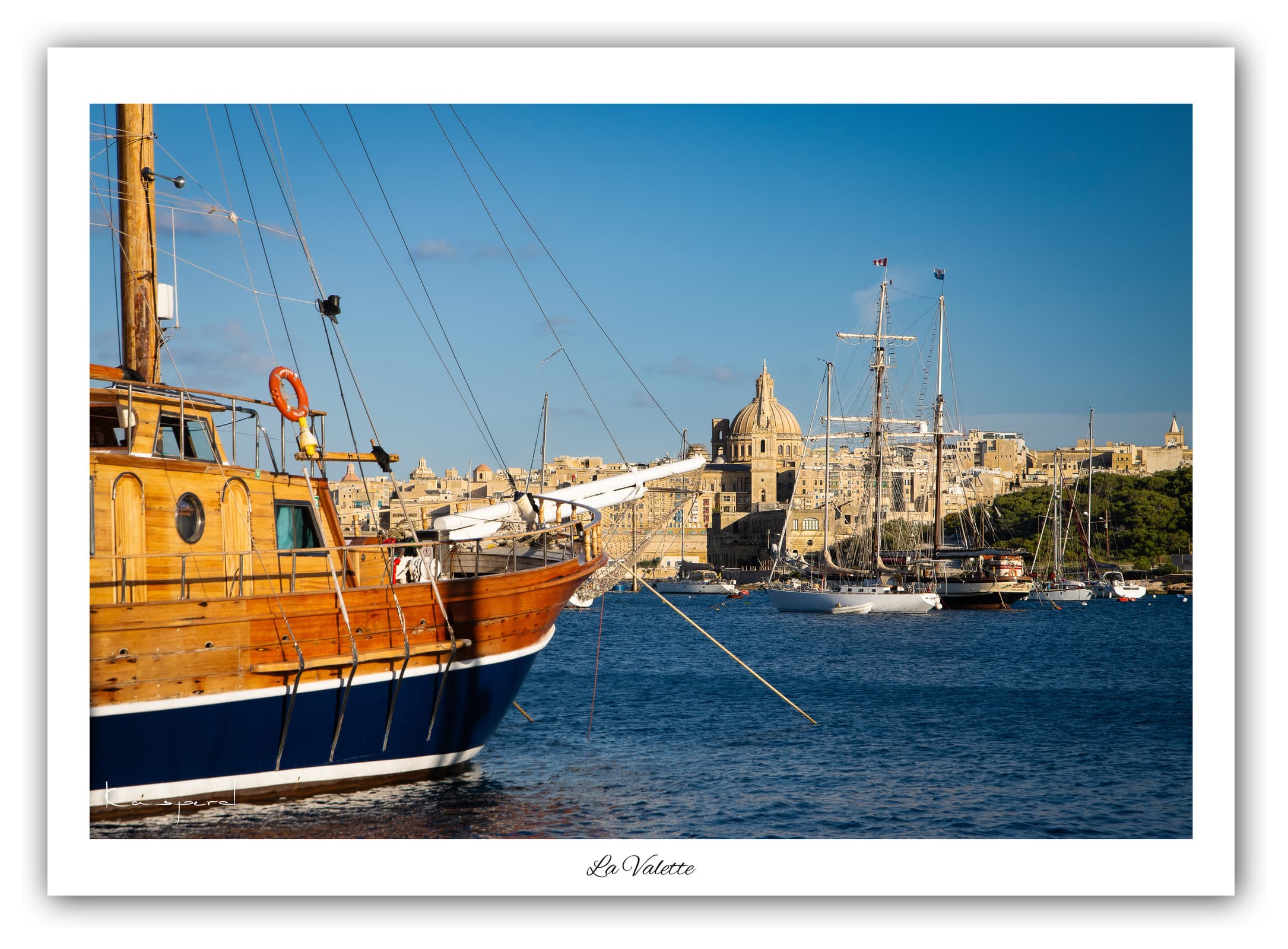 Générique Poster Sliema (Malte) - Affiches Formats 30x40cm, 40x60cm ou 50x70cm - Impression sur Papier Photo - Décoration Murale - Architecture - Mer - Îles