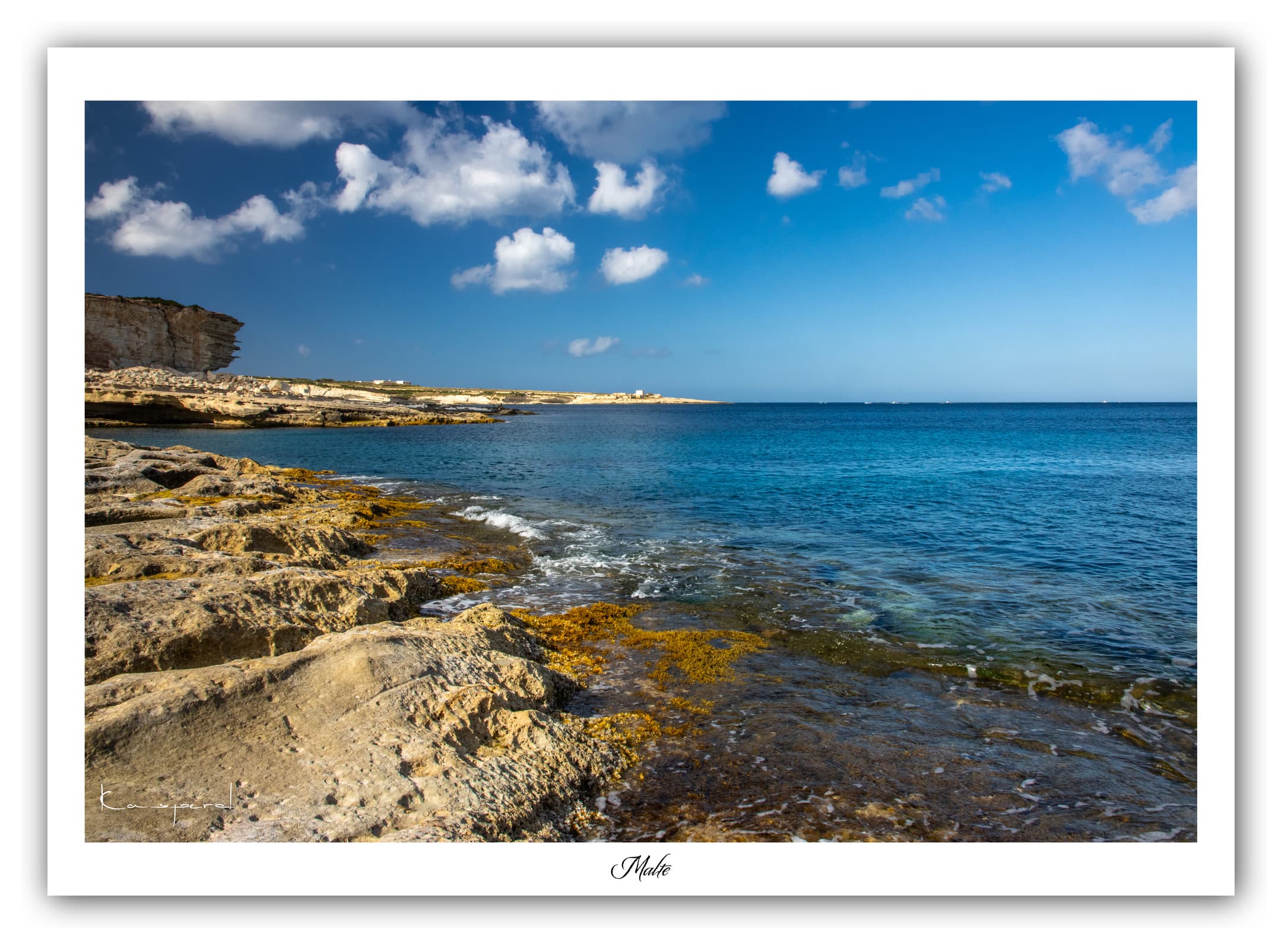 Générique Poster Delimara (Malte). Affiches Formats 30x40cm, 40x60 cm ou 50x70 cm. Impression sur Papier Photo. Décoration murale. Paysage. Mer. Îles.