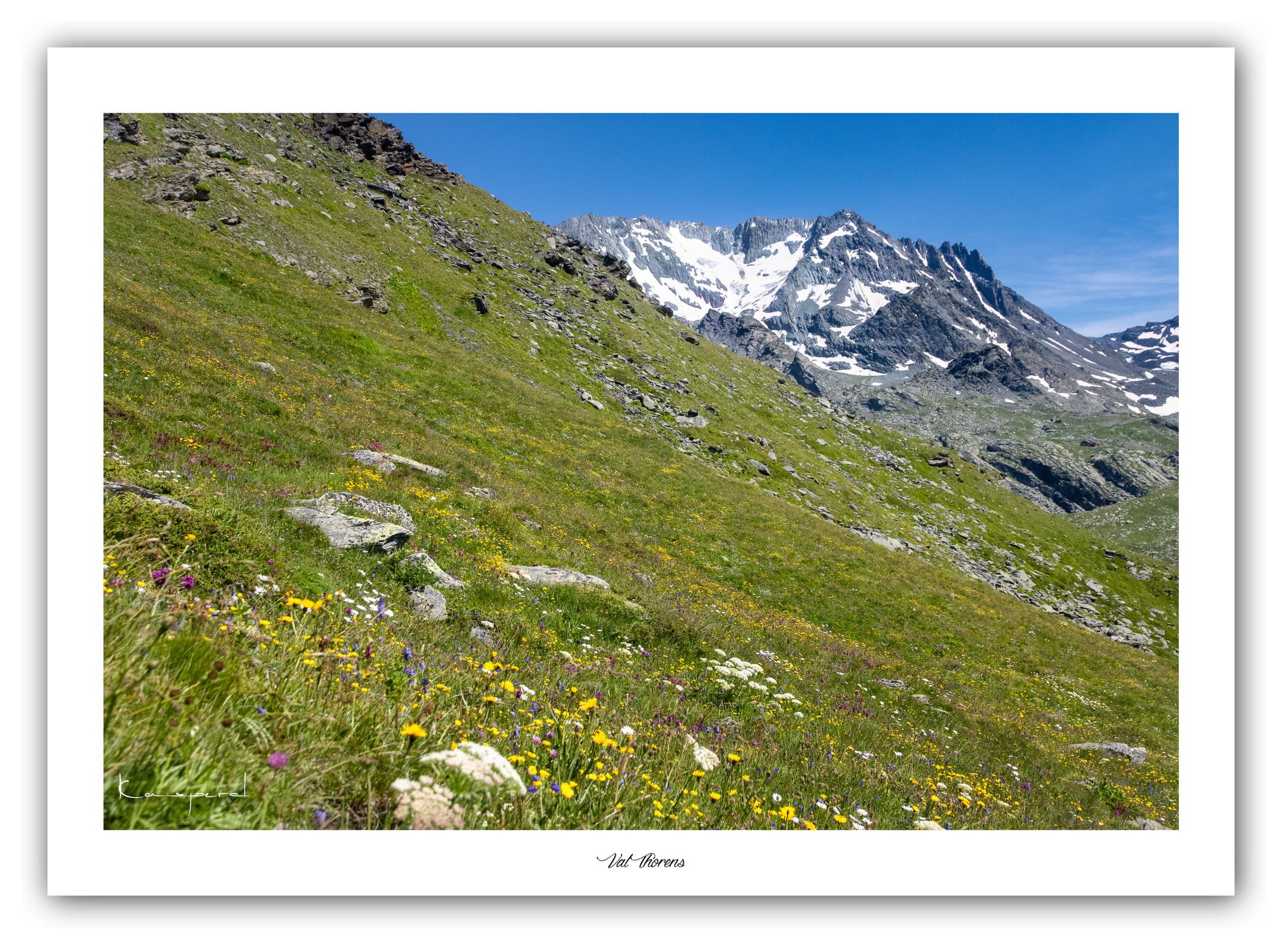 Générique Poster Alpage à Val Thorens (Savoie). Affiches Formats 30x40cm, 40x60 cm ou 50x70 cm. Impression sur Papier Photo. Décoration murale. Paysage. Montagne.
