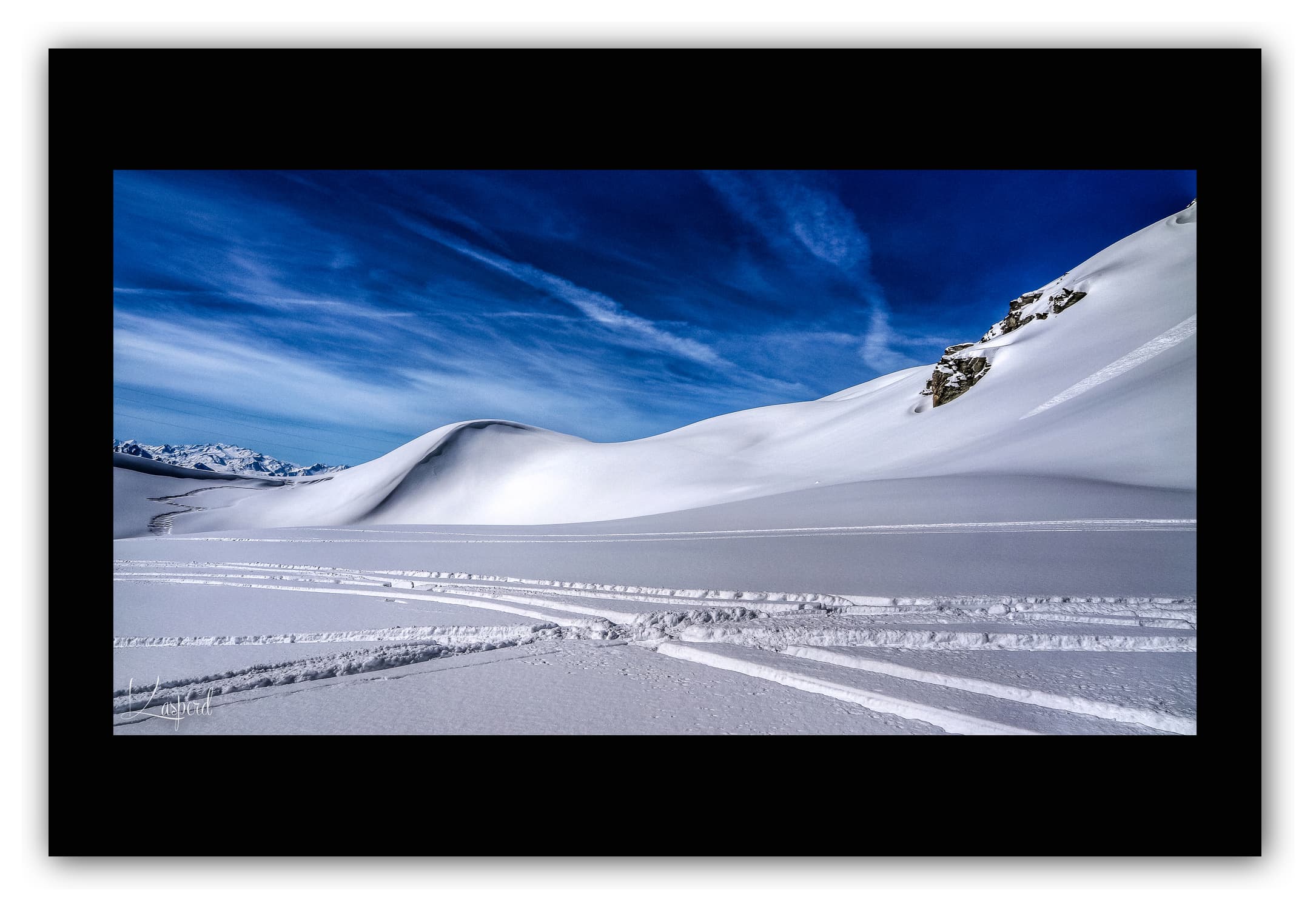 Poster Paysage d'Hiver en Savoie - Les Alpes (France). Affiches Formats 30x40 cm, 40x60 cm ou 50x70 cm. Impression sur Papier Photo ou alu-dibond. Décoration murale. Paysage Montagne. Hiver.
