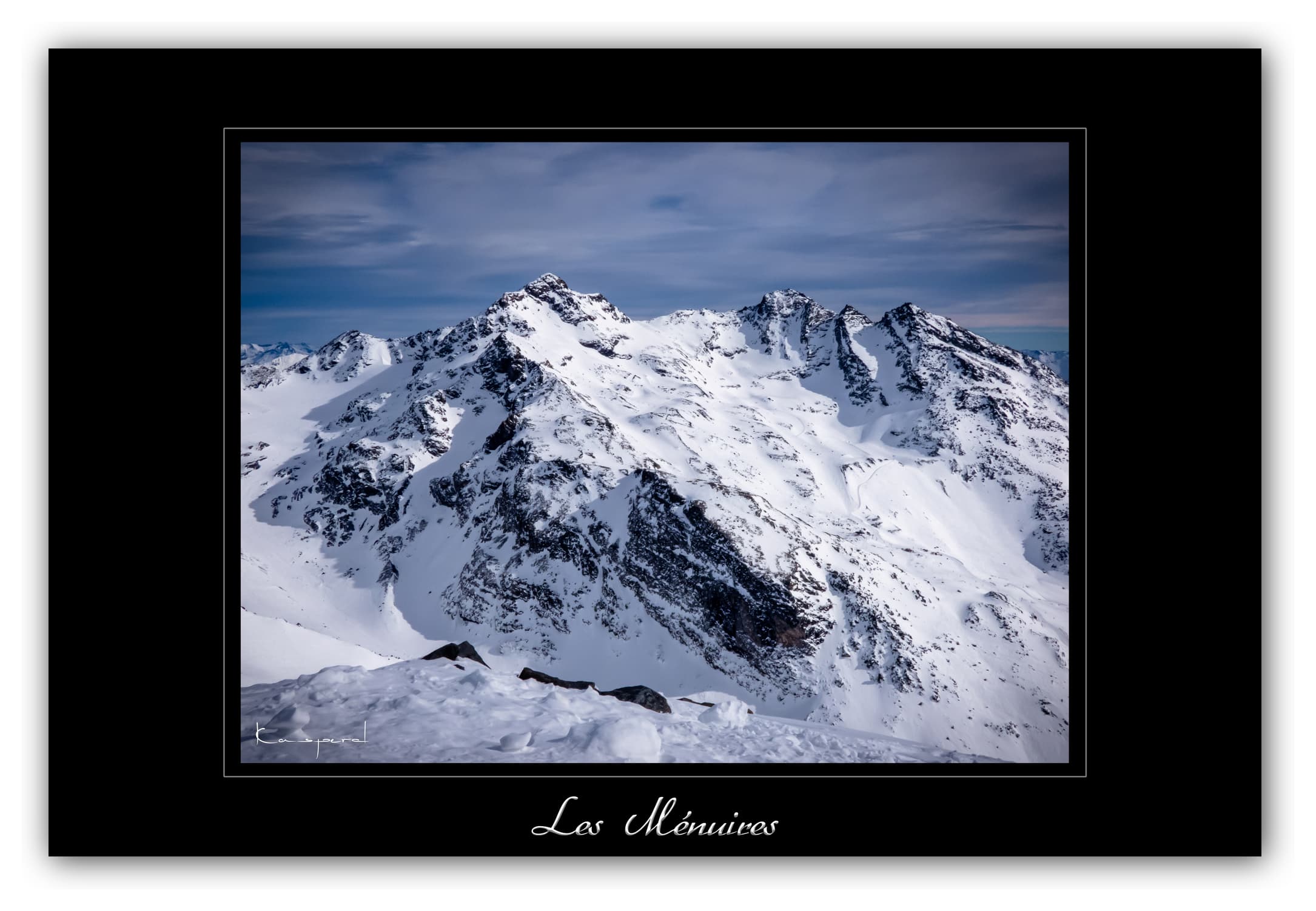 Poster Paysage d'Hiver aux Ménuires - Les Alpes (France). Affiches Formats 30x40 cm, 40x60 cm ou 50x70 cm. Impression sur Papier Photo. Décoration murale. Paysage Montagne.