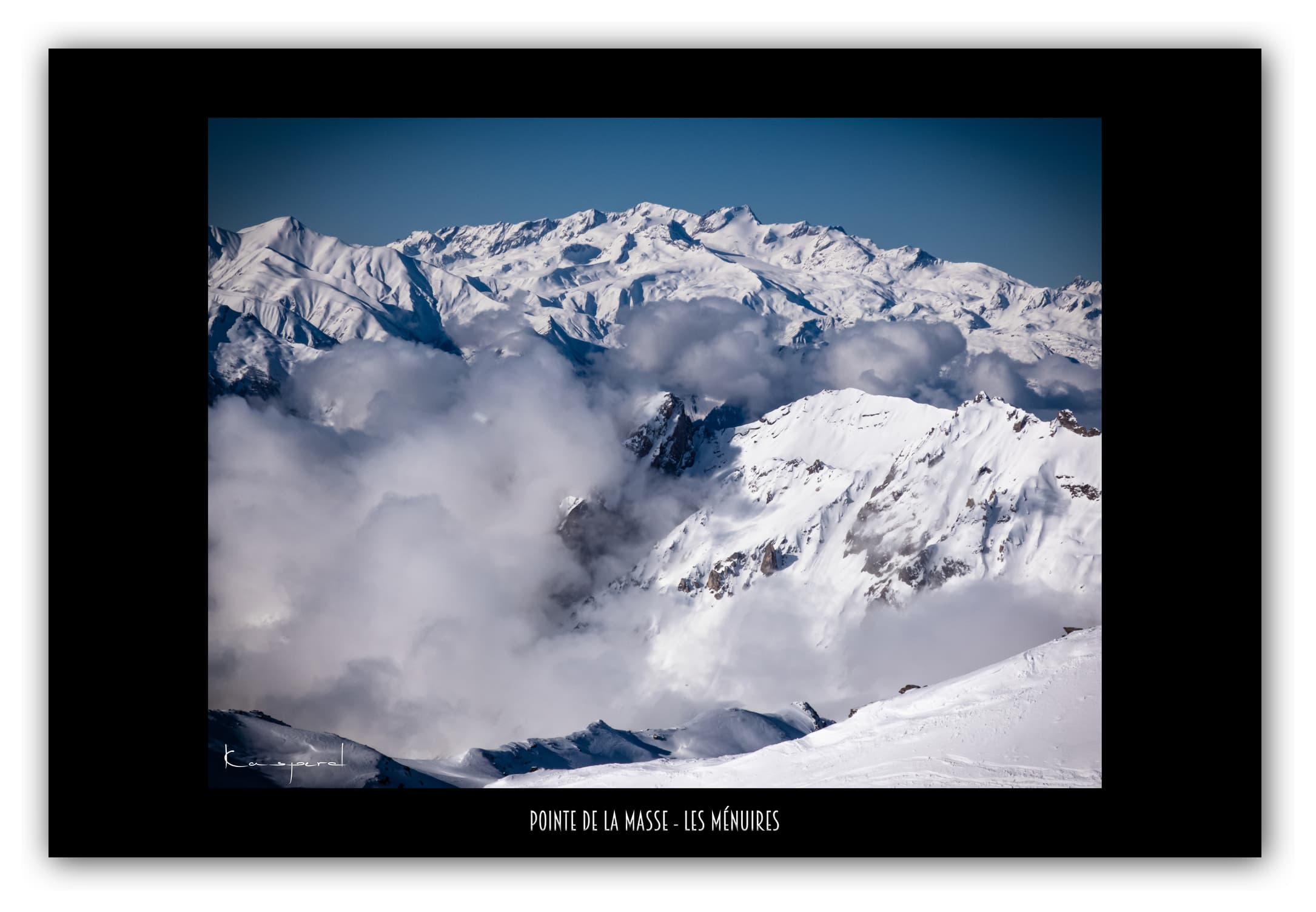 Poster Les Ménuires - Les Alpes (France). Affiches Formats 30x40 cm, 40x60 cm ou 50x70 cm. Impression sur Papier Photo. Décoration murale. Paysage Montagne.
