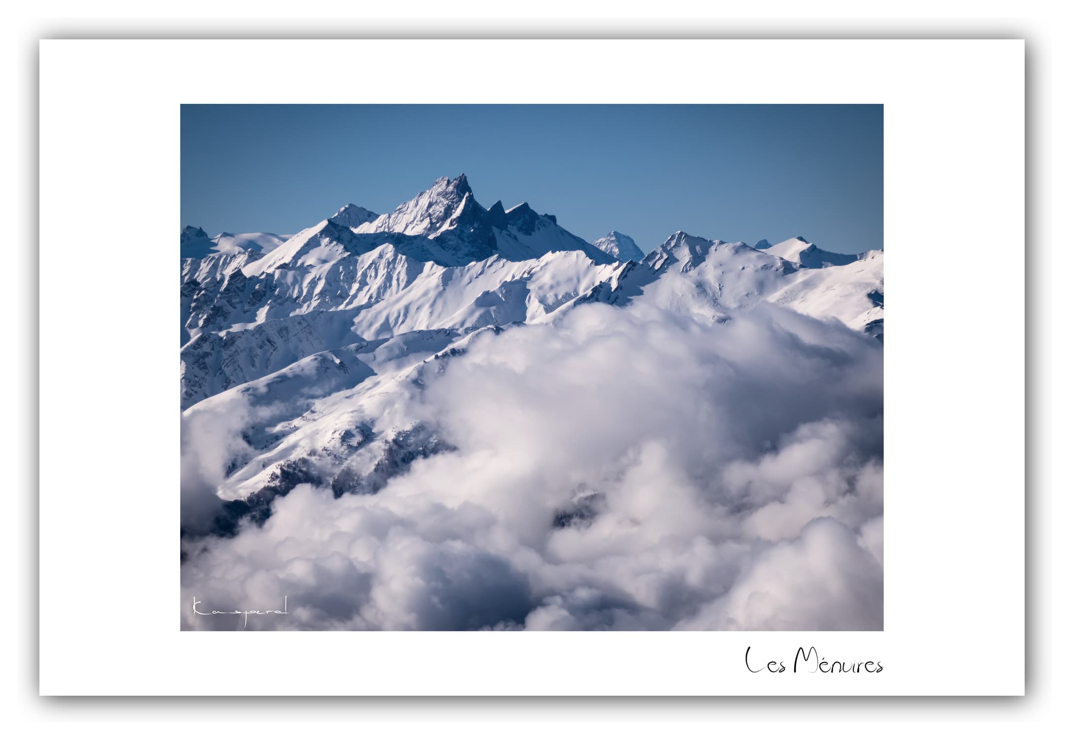 Poster Les Ménuires - Les Alpes (France). Affiches Formats 30x40 cm, 40x60 cm ou 50x70 cm. Impression sur Papier Photo. Décoration murale. Paysage Montagne.