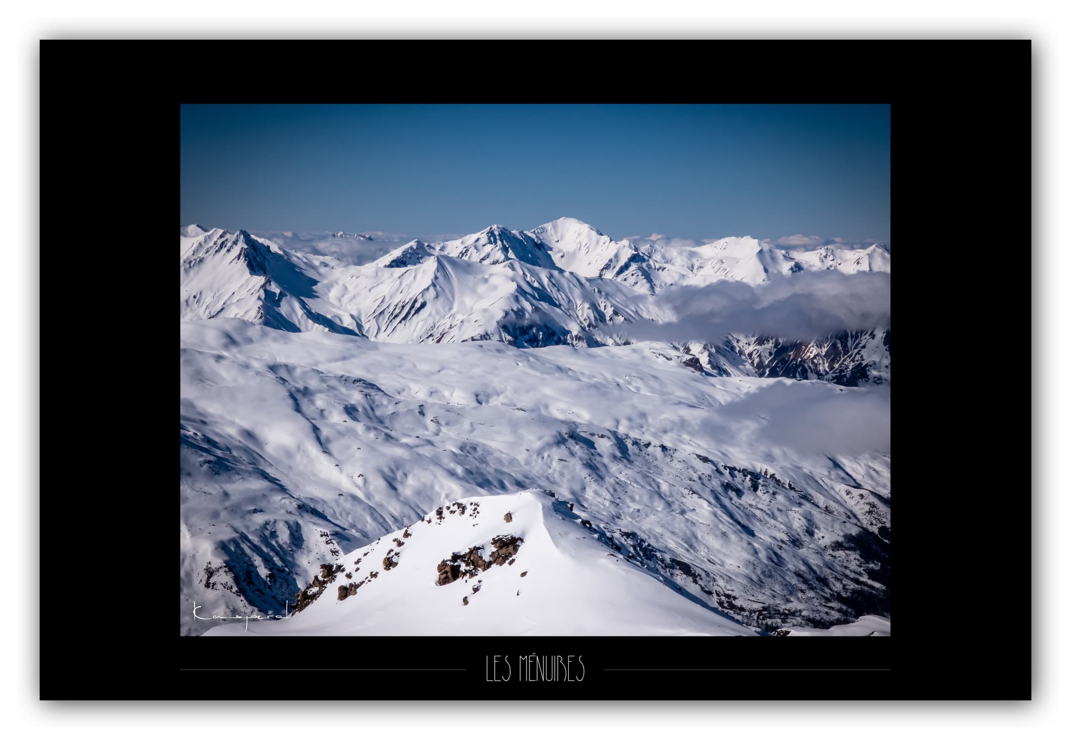 Poster Les Ménuires - Les Alpes (France). Affiches Formats 30x40 cm, 40x60 cm ou 50x70 cm. Impression sur Papier Photo. Décoration murale. Paysage Montagne.