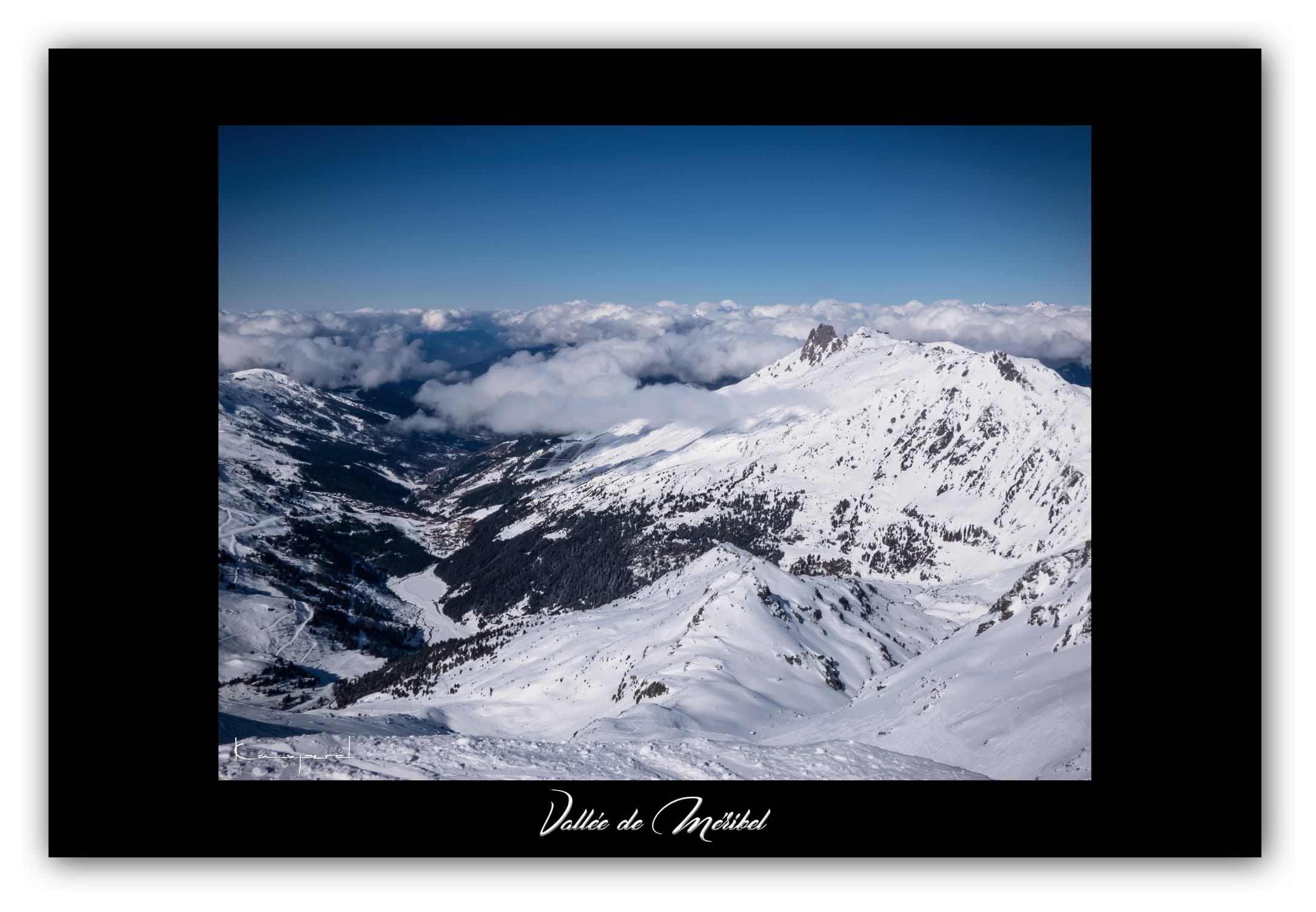 Poster Vallée de Méribel - Les Alpes (France). Affiches Formats 30x40 cm, 40x60 cm ou 50x70 cm. Impression sur Papier Photo. Décoration murale. Paysage Montagne.