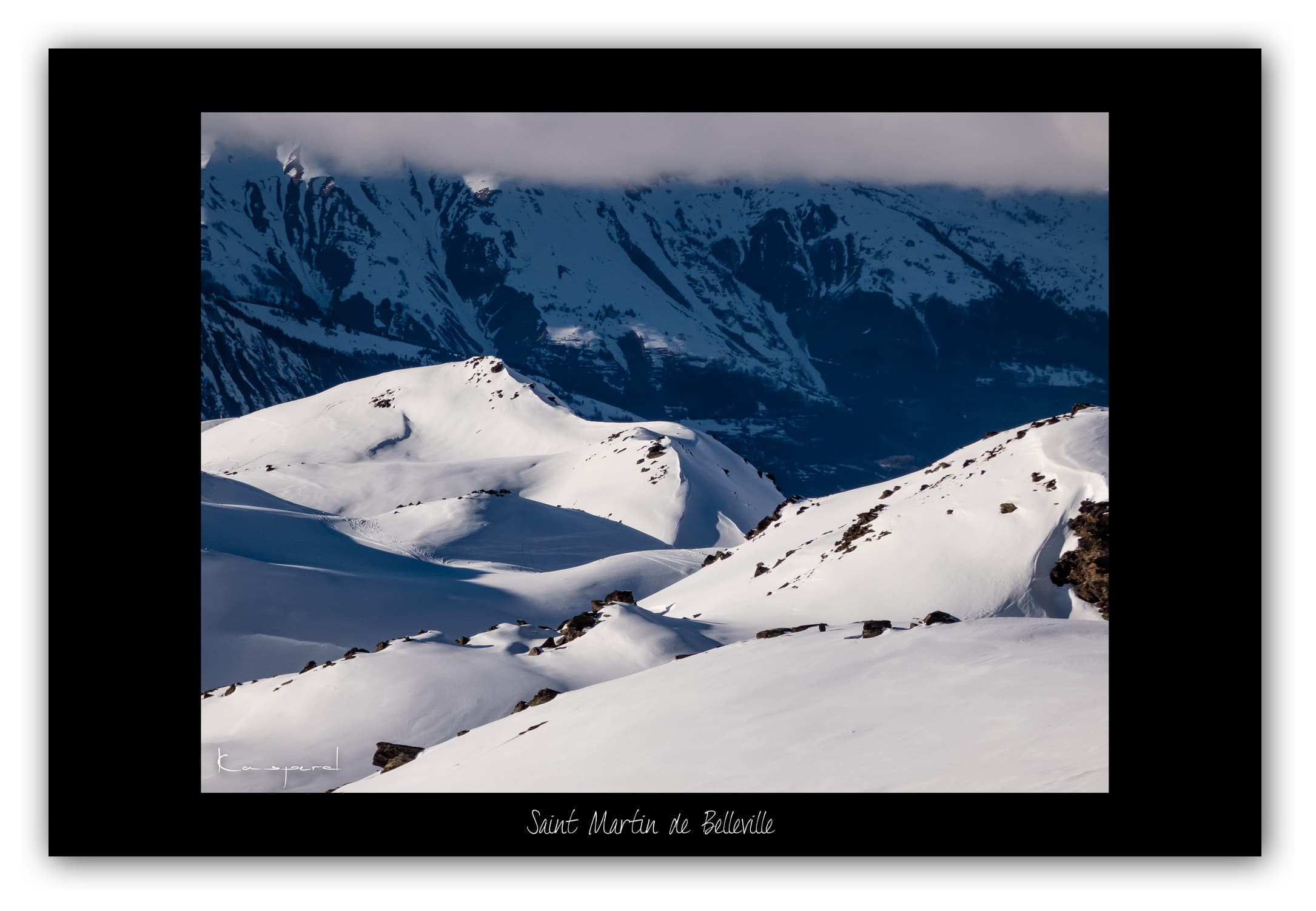 Poster Saint Martin de Belleville - Les Alpes (France). Affiches Formats 30x40 cm, 40x60 cm ou 50x70 cm. Impression sur Papier Photo. Décoration murale. Paysage Montagne.