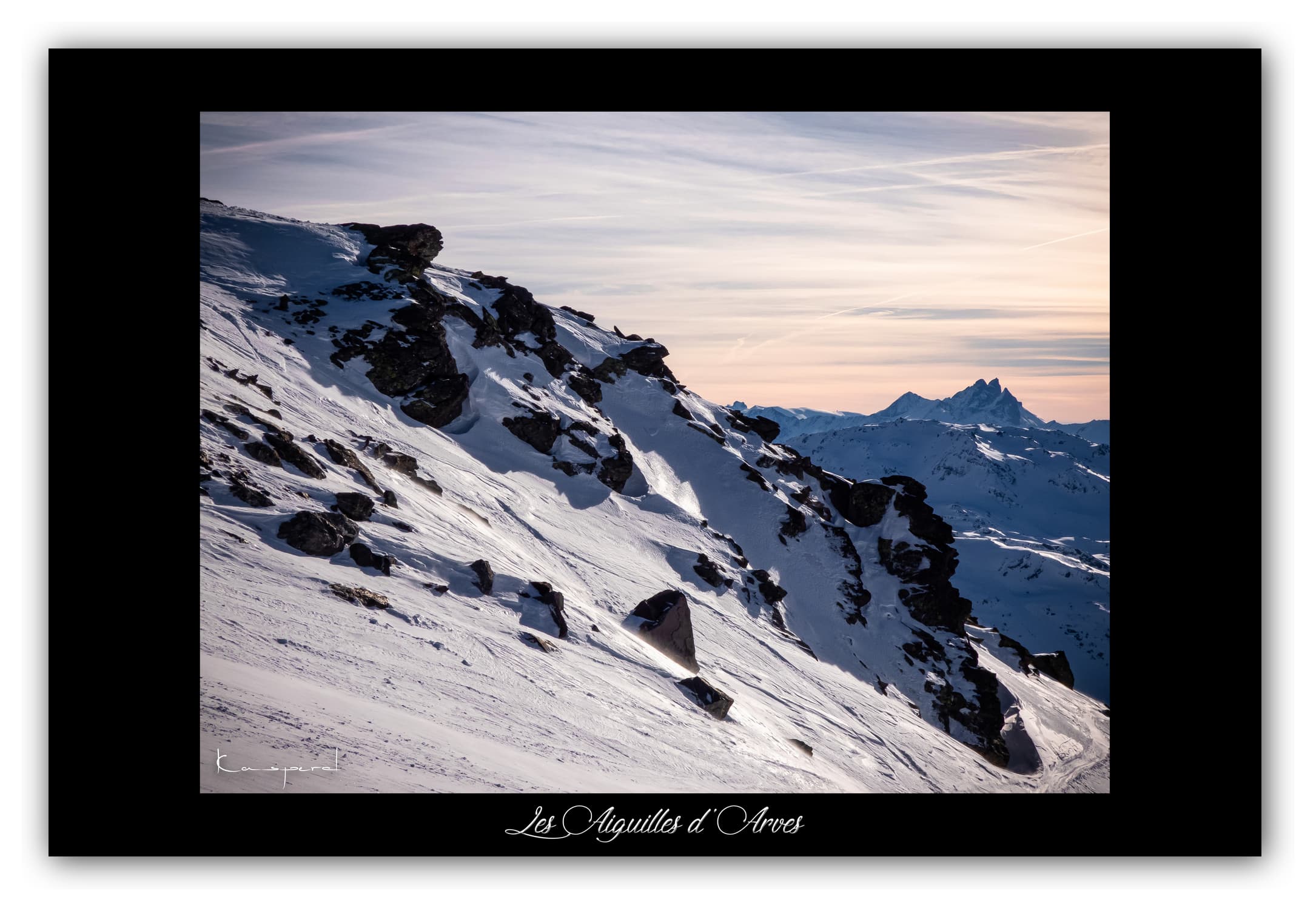 Poster Aiguilles d’Arves - Savoie (Les Alpes - France). Affiches Formats 30x40 cm, 40x60 cm ou 50x70 cm. Impression sur Papier Photo. Décoration murale. Paysage montagne.