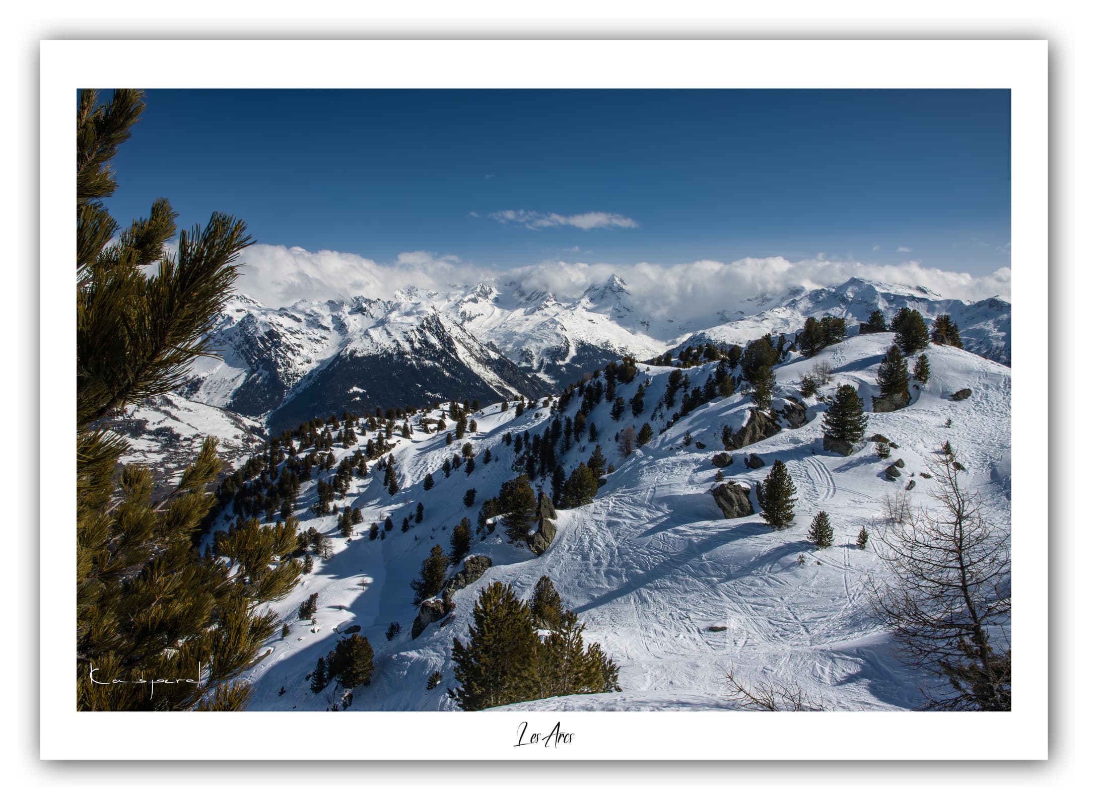 Générique Poster Les Arcs - Les Alpes (France). Affiches Formats 40x30 cm, 60x40 cm ou 70x50 cm. Impression sur Papier Photo. Décoration murale. Paysage. Montagne.