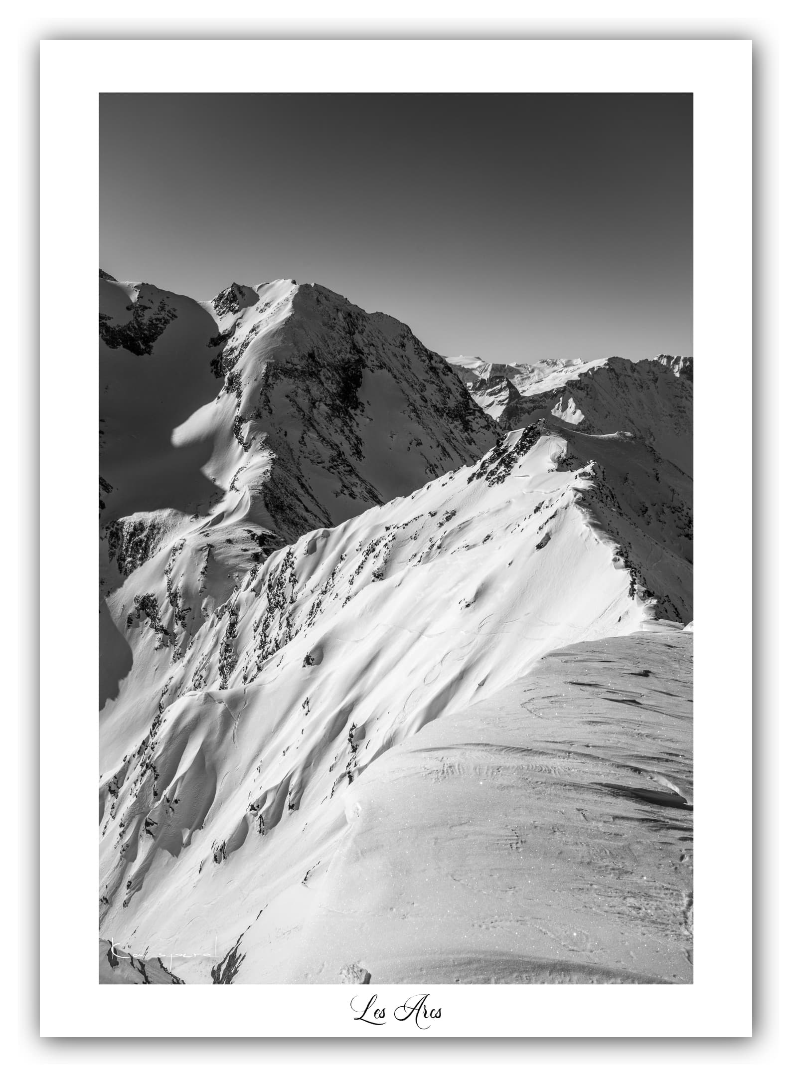 Générique Poster Les Arcs - Les Alpes (France). Affiches Formats 30x40 cm, 40x60 cm ou 50x70 cm. Impression sur Papier Photo. Décoration murale. Paysage. Montagne. Noir et Blanc.