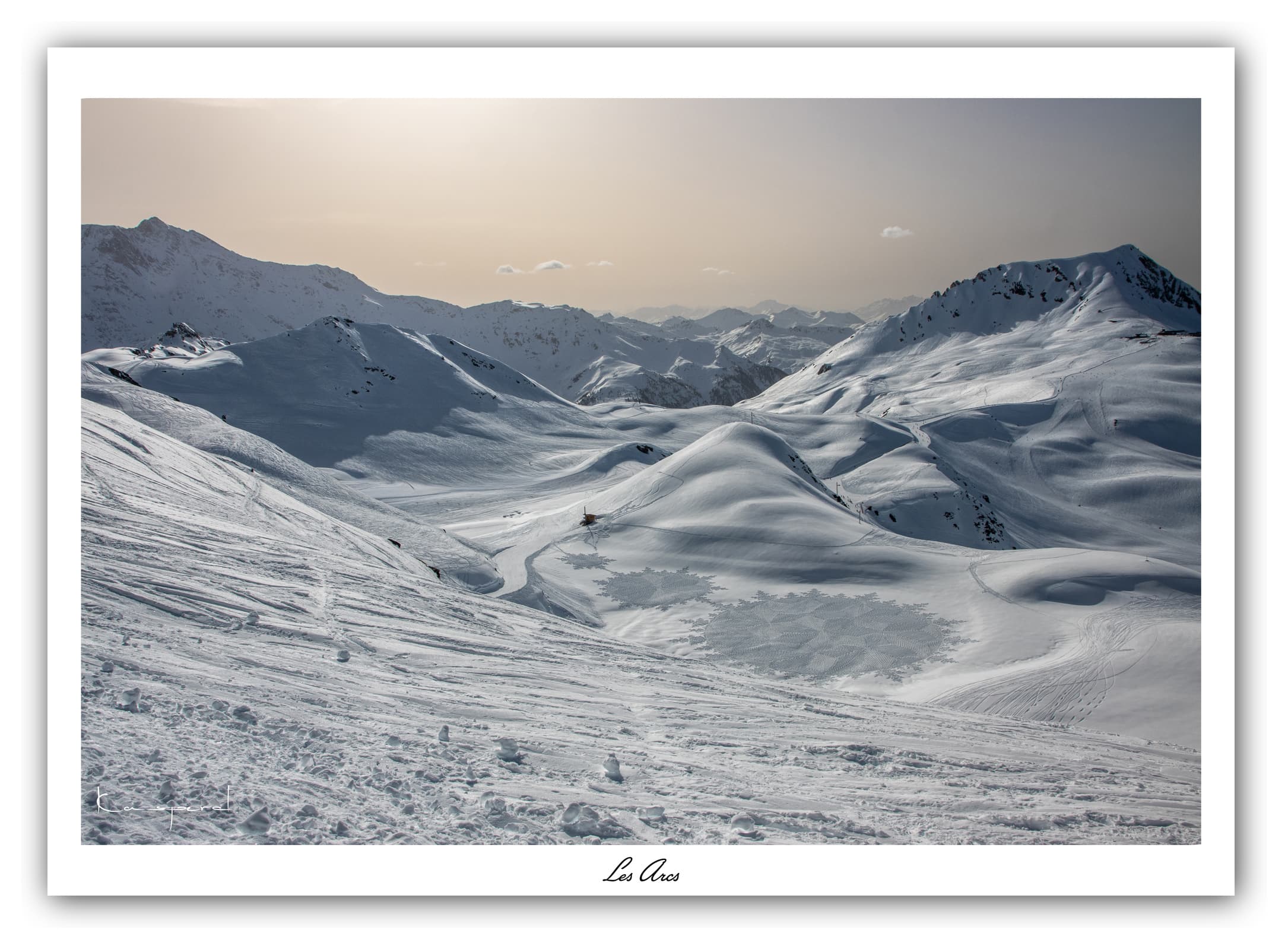 Générique Poster Les Arcs - Les Alpes (France). Affiches Formats 40x30 cm, 60x40 cm ou 70x50 cm. Impression sur Papier Photo. Décoration murale. Paysage. Montagne.