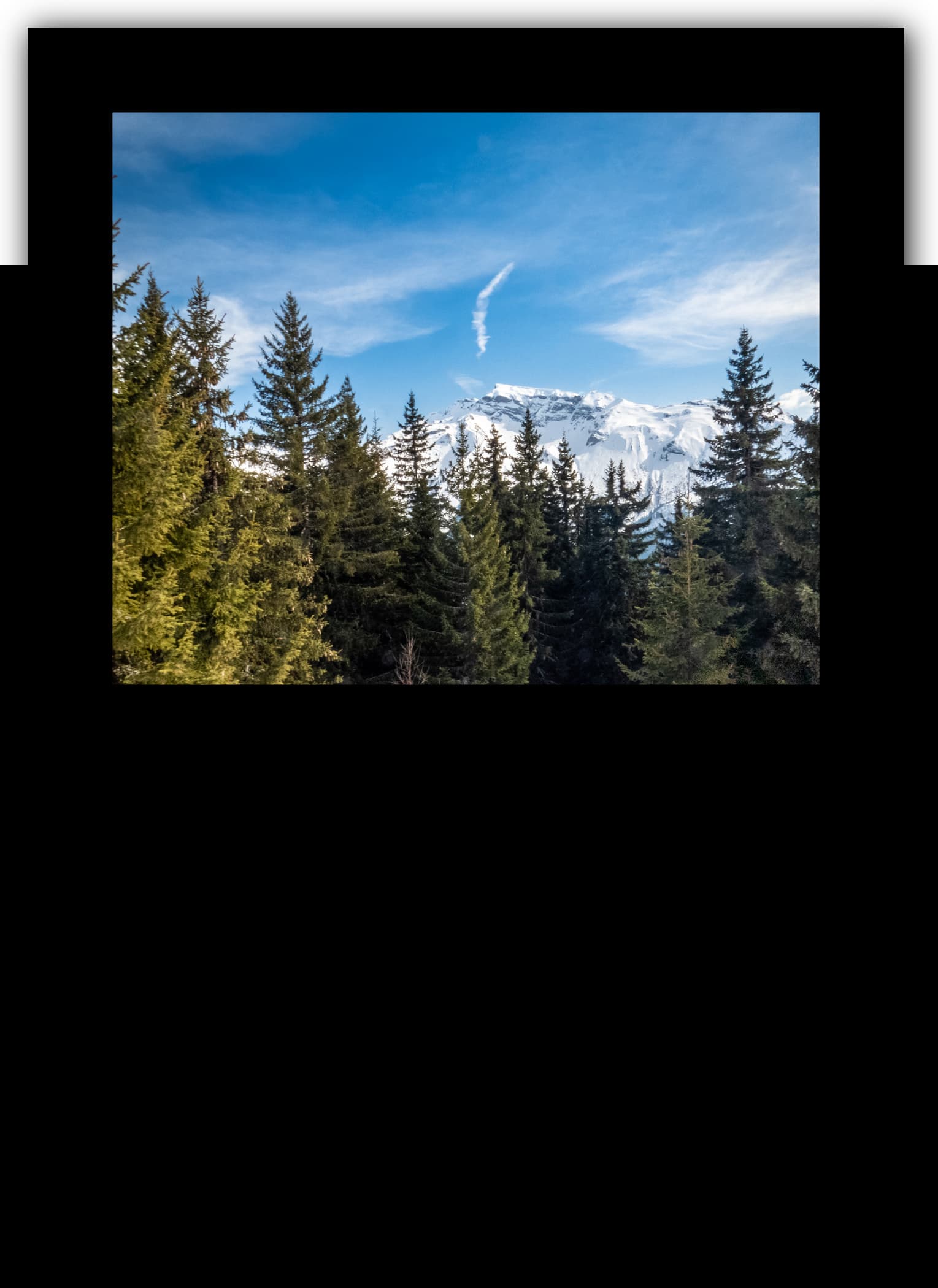 Poster Avoriaz - Haute Savoie (France). Affiches Formats 30x40 cm, 40x60 cm ou 50x70 cm. Impression sur Papier Photo. Décoration murale. Nature. Paysage. Panorama. Montagne.