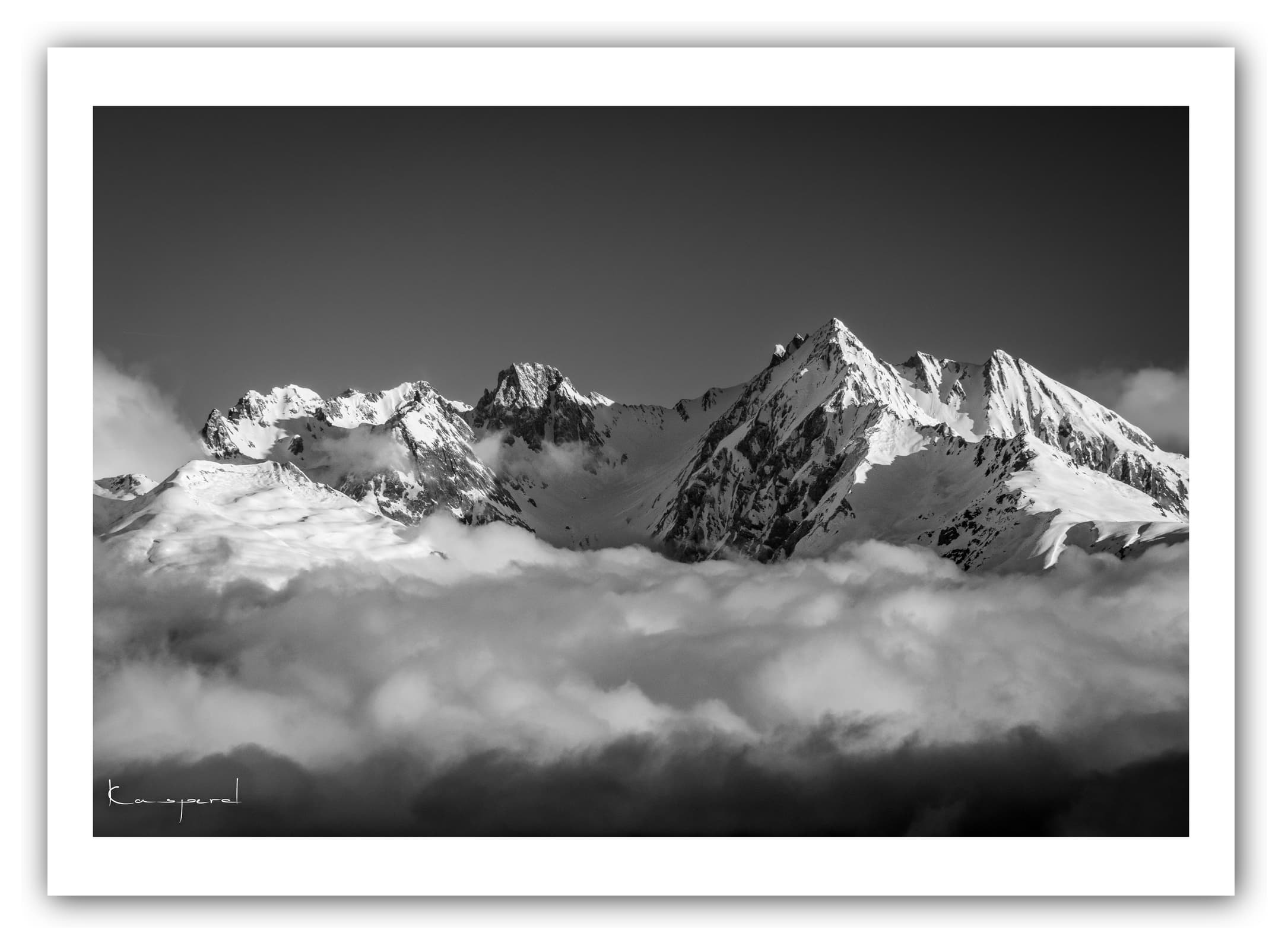 Poster La Plagne - Les Alpes (France). Affiches Formats 30x40 cm, 40x60 cm ou 50x70 cm. Impression sur Papier Photo. Décoration murale. Paysage. Montagne.