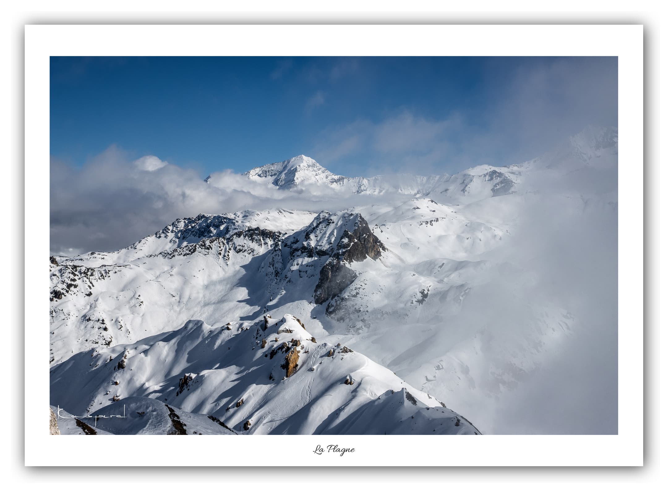 Poster La Plagne Live 3000 - Les Alpes (France). Affiches Formats 30x40 cm, 40x60 cm ou 50x70 cm. Impression sur Papier Photo. Décoration murale. Paysage. Montagne.