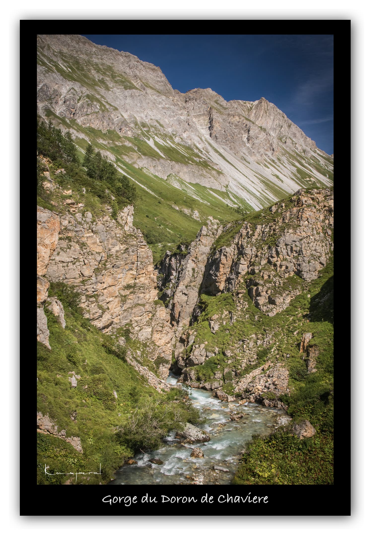 Poster Gorge de Chavière - Savoie (Les Alpes - France). Affiches Formats 30x40 cm, 40x60 cm ou 50x70 cm. Impression sur Papier Photo. Décoration murale. Paysage montagne. Eté.