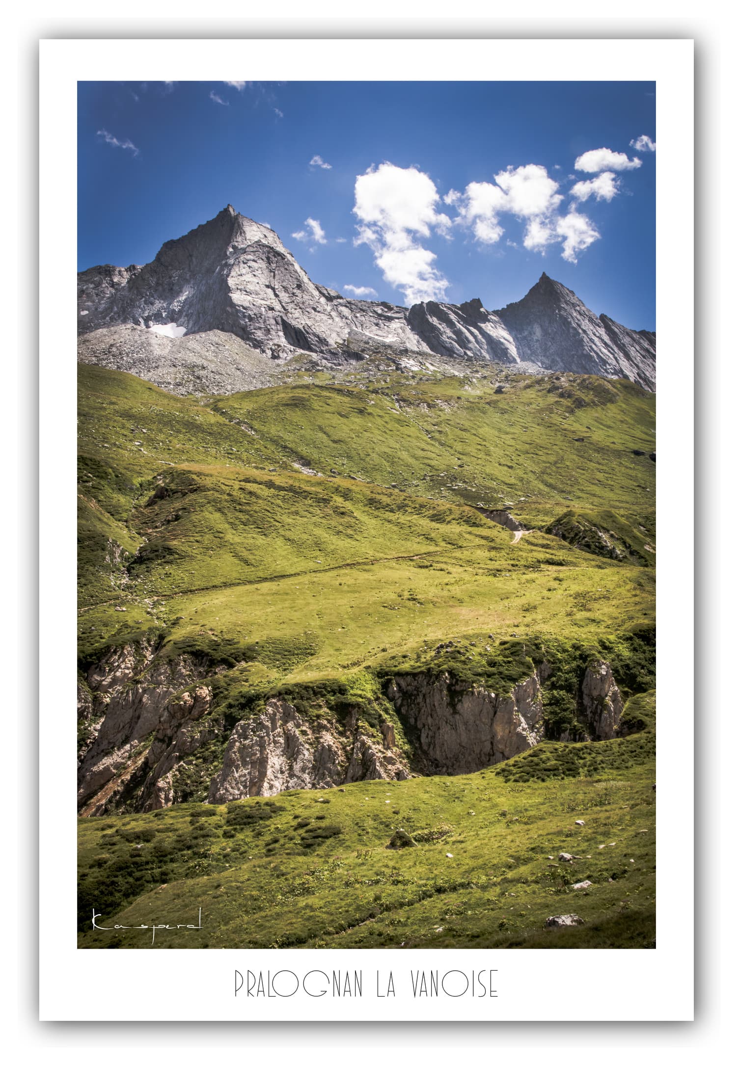 Poster Pralognan la Vanoise - Savoie (Les Alpes - France). Affiches Formats 30x40 cm, 40x60 cm ou 50x70 cm. Impression sur Papier Photo. Décoration murale. Paysage montagne. Eté.