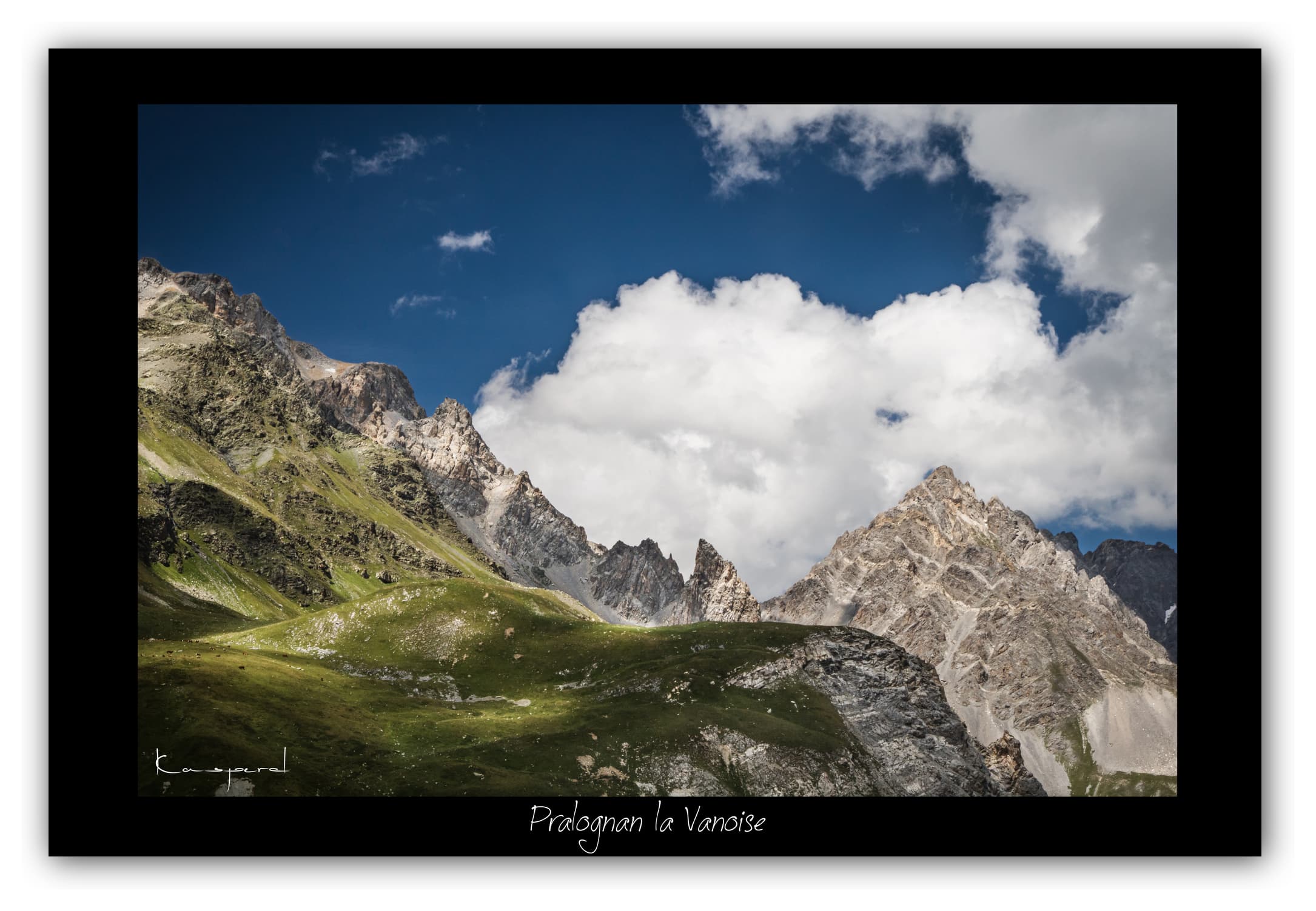 Poster Pralognan la Vanoise - Savoie (Les Alpes - France). Affiches Formats 30x40 cm, 40x60 cm ou 50x70 cm. Impression sur Papier Photo. Décoration murale. Paysage montagne. Eté.