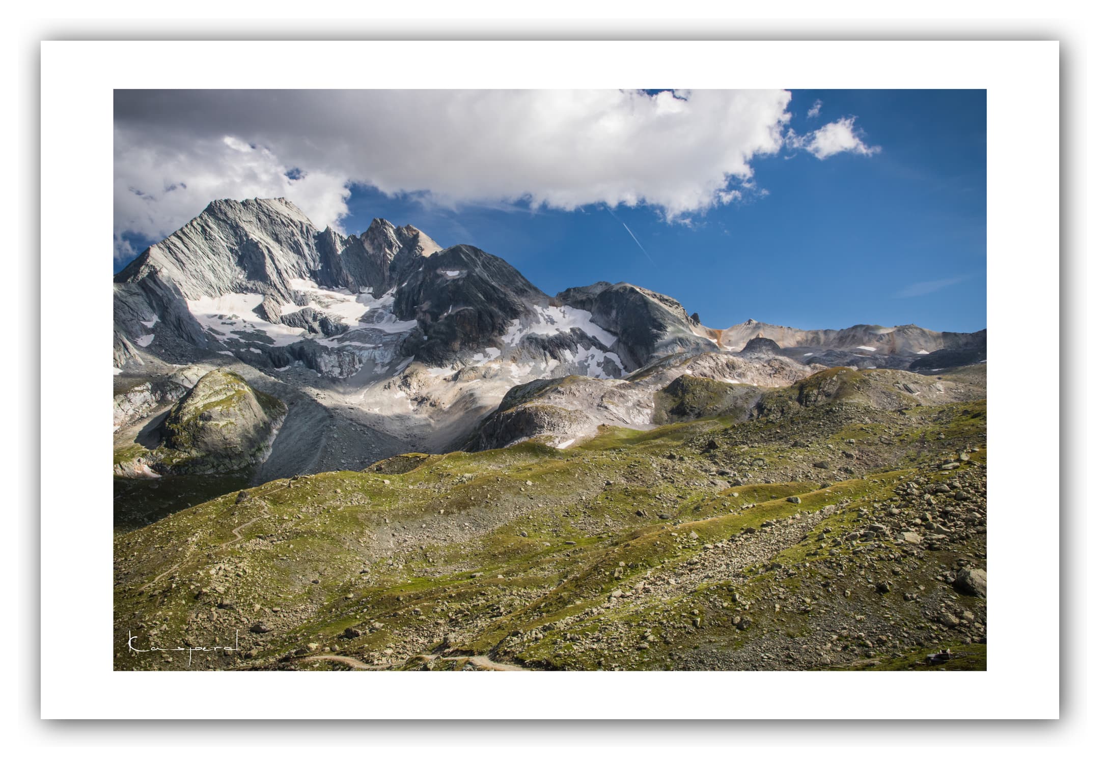 Poster Randonnée du Lac Blanc - Savoie (Les Alpes - France). Affiches Formats 30x40 cm, 40x60 cm ou 50x70 cm. Impression sur Papier Photo. Décoration murale. Paysage montagne. Eté.