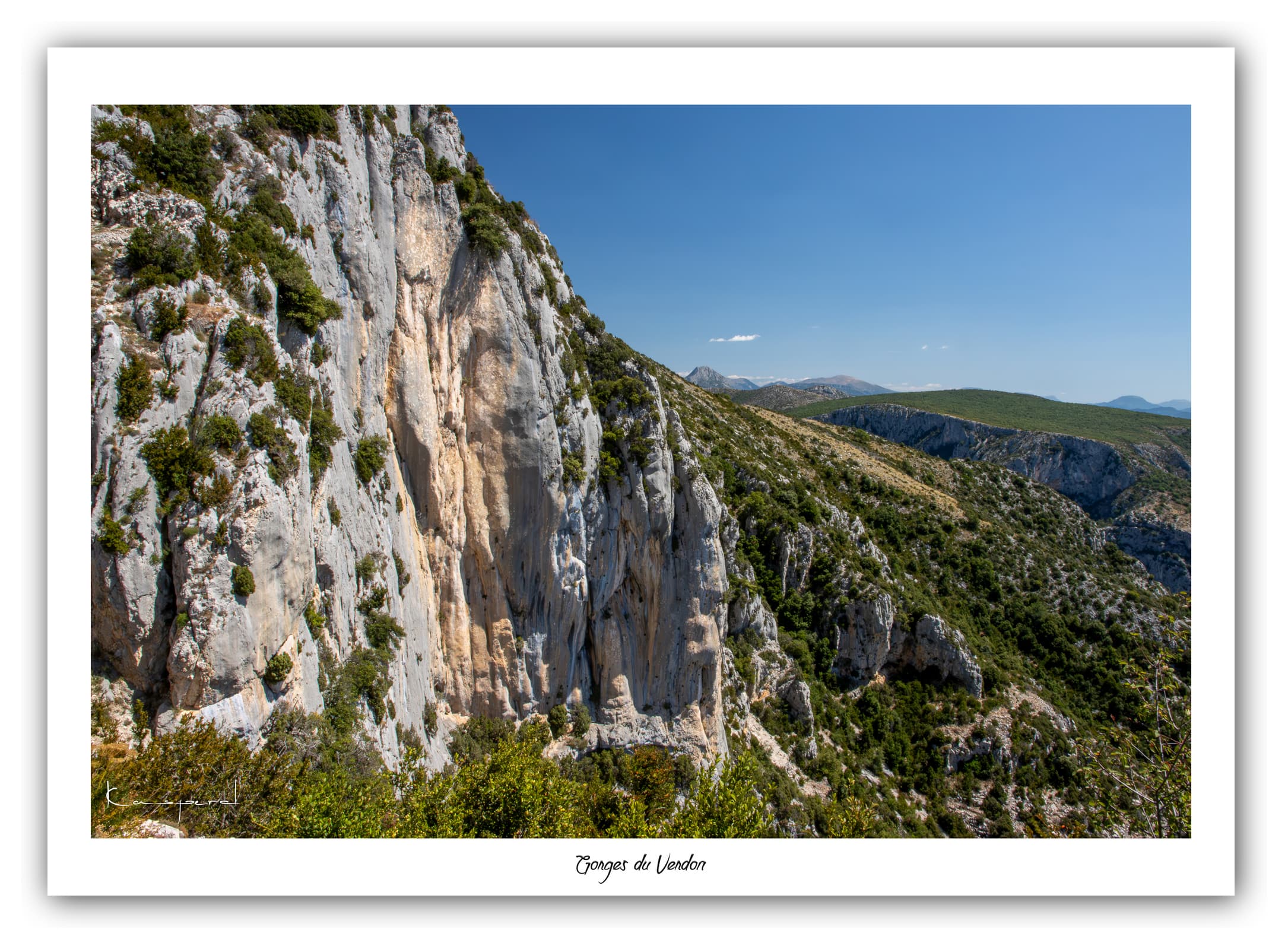 Poster Gorges du Verdon (Alpes de Haute-Provence - France). Affiches Formats 30x40 cm, 40x60 cm ou 50x70 cm. Impression sur Papier Photo. Décoration murale. Paysage. Montagne. Panorama.