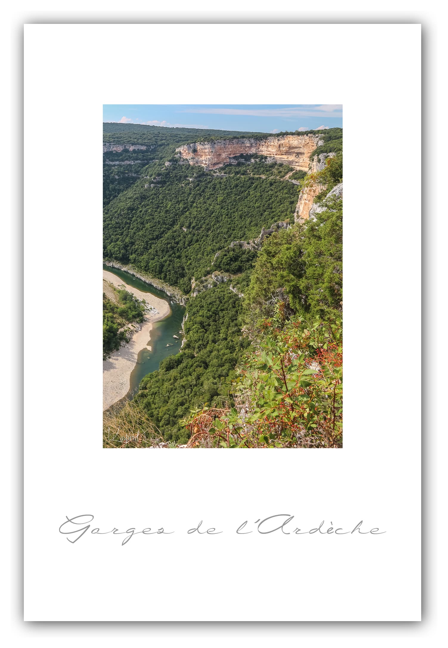 Poster Gorges de l'Ardèche - Ardèche (France). Affiches Formats 30x40 cm, 40x60 cm ou 50x70 cm. Impression sur Papier Photo. Décoration murale. Paysage. Nature. Panorama.