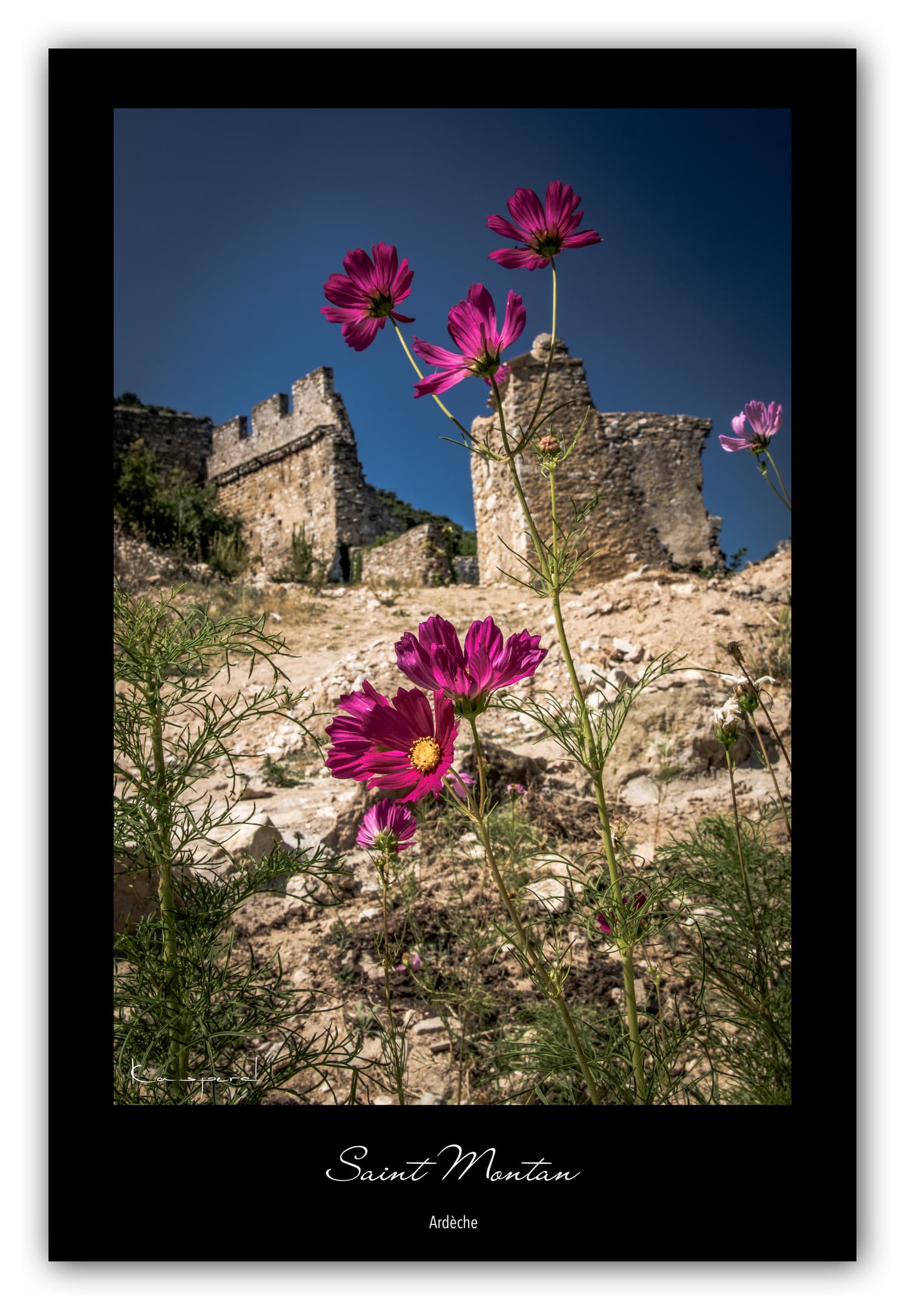 Poster Saint Montan - Ardèche (France). Affiches Formats 30x40 cm, 40x60 cm ou 50x70 cm. Impression sur Papier Photo. Décoration murale. Paysage. Nature.