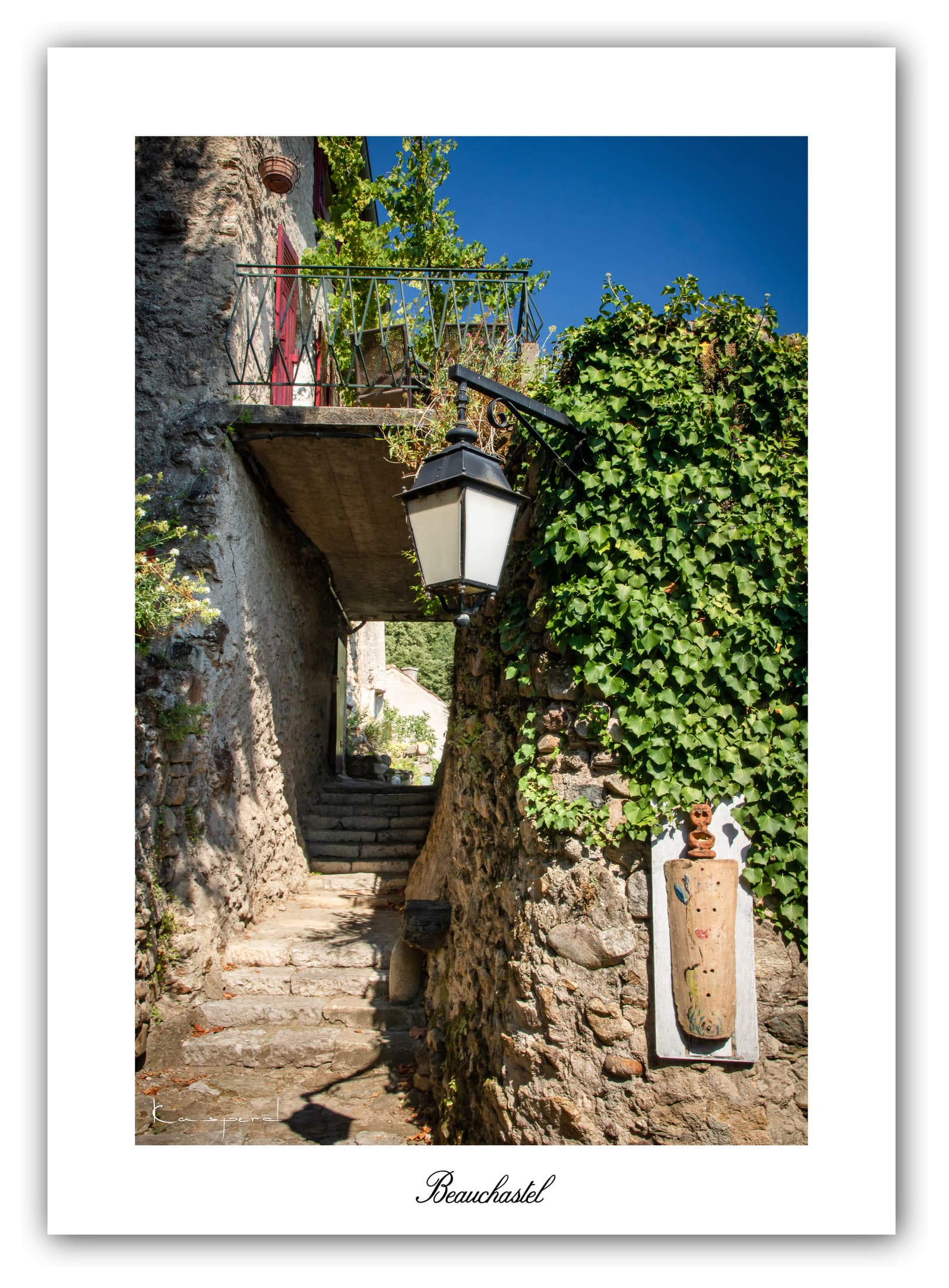Poster Beauchastel (Ardèche - France). Affiches Formats 30x40 cm, 40x60 cm ou 50x70 cm. Impression sur Papier Photo. Décoration murale. Village. Architecture.