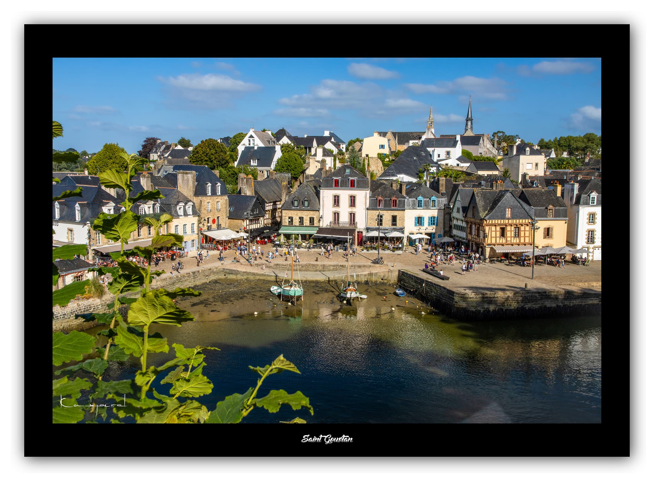 Poster Auray (Bretagne - France). Affiches Formats 30x40cm, 40x60 cm ou 50x70 cm. Impression sur Papier Photo. Décoration murale. Architecture. Port.